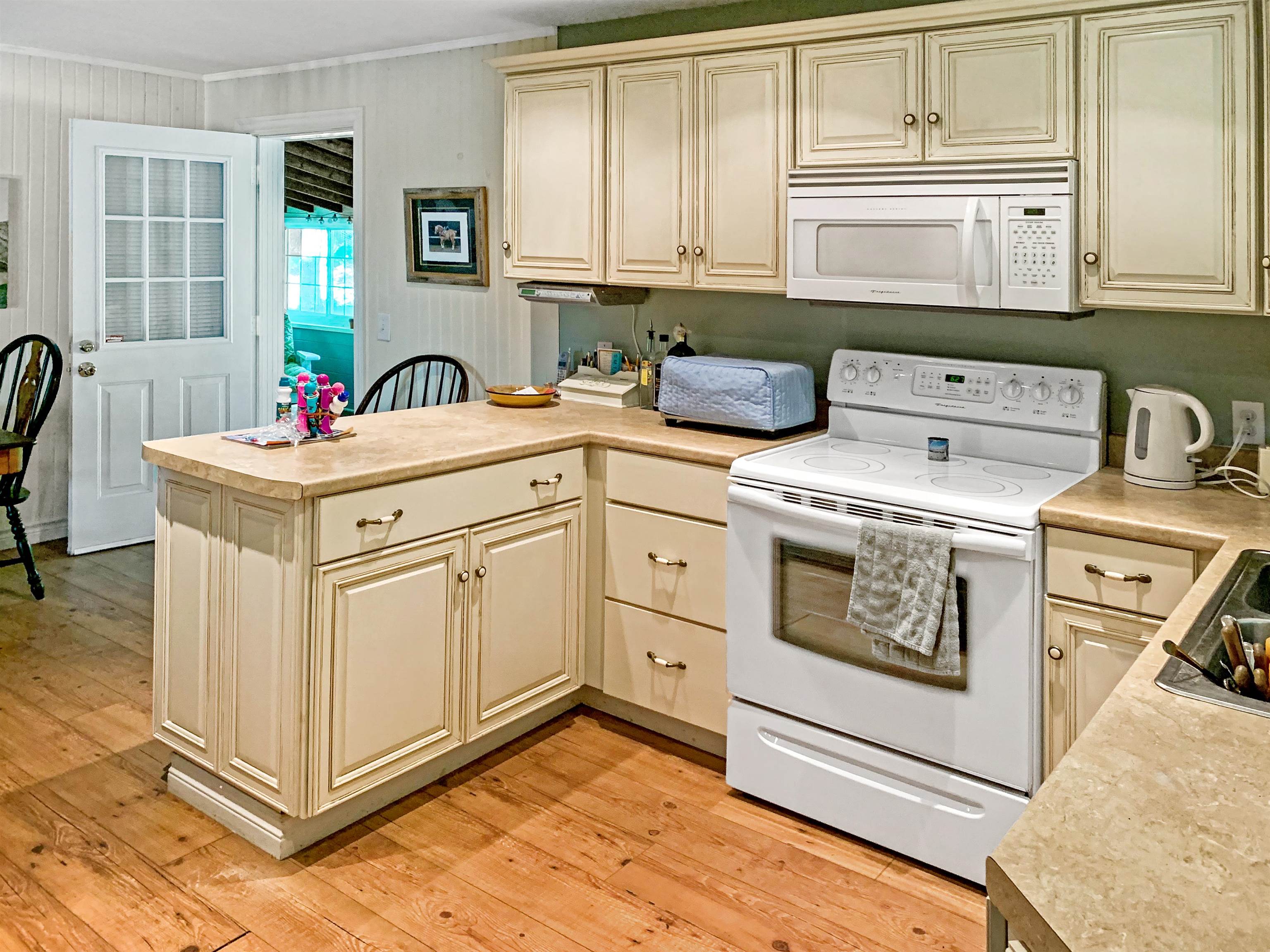 121 Platt Road Property Photo 4