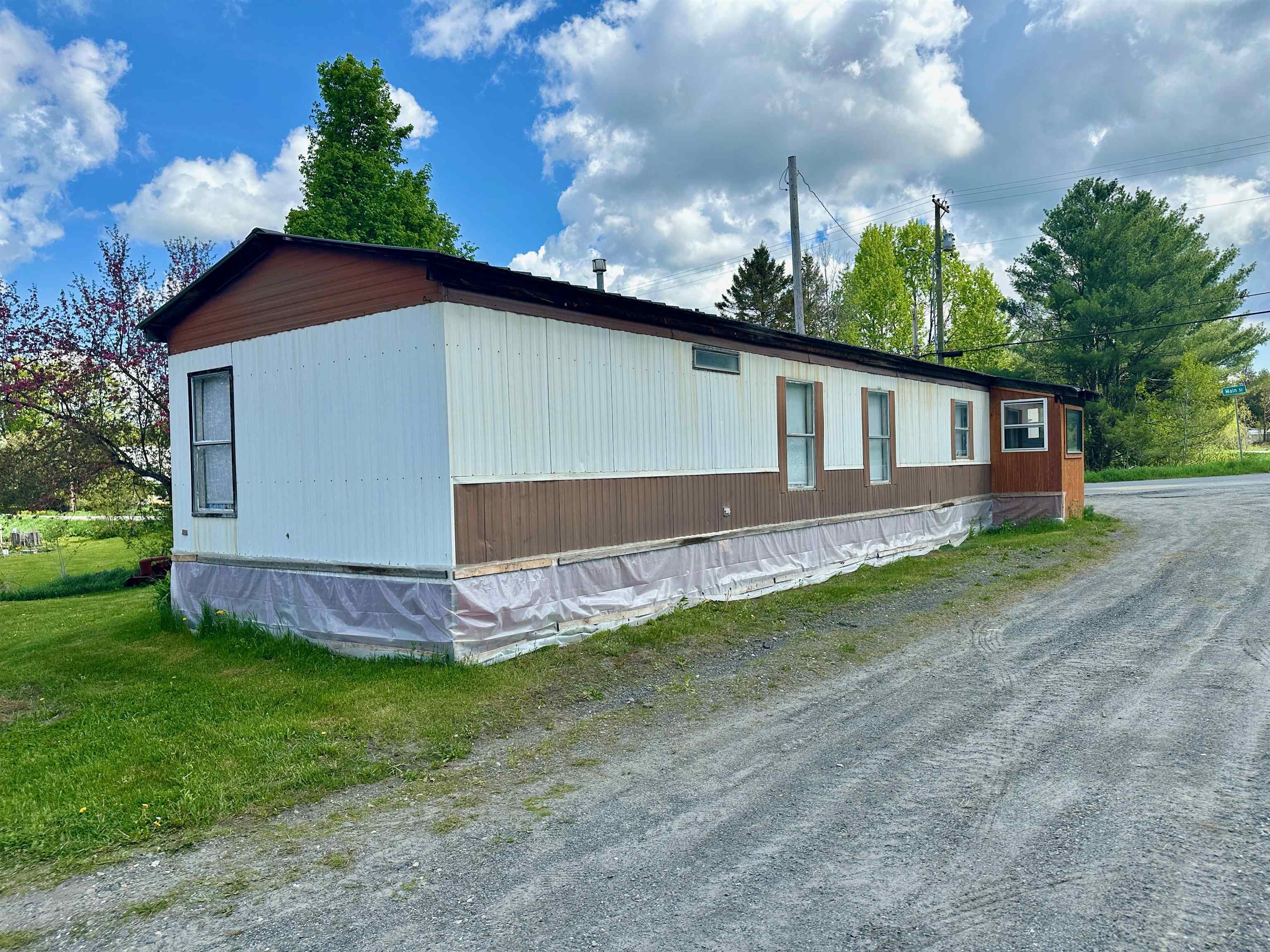 1665 Vt Route 16 Property Photo 9