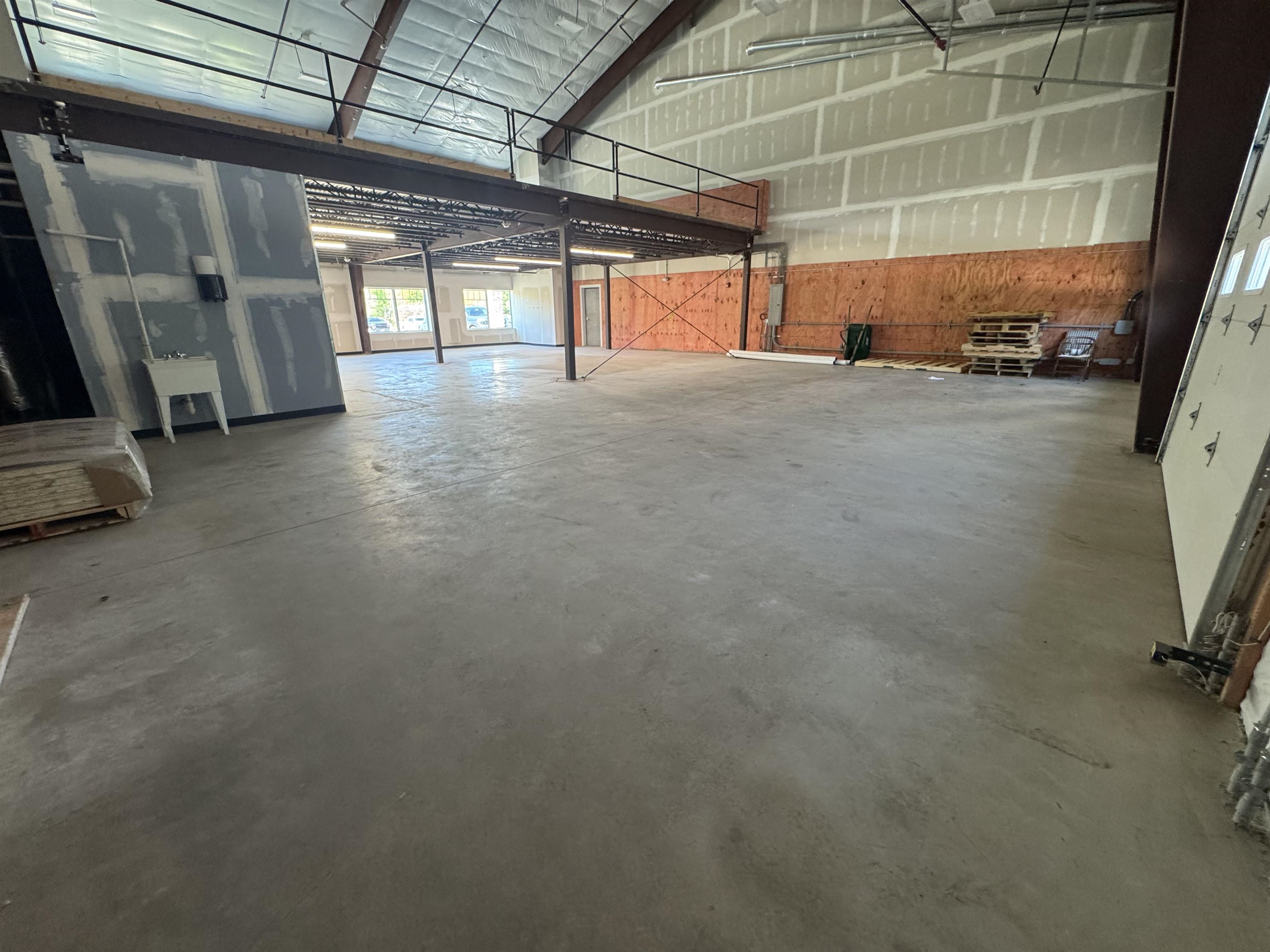 25 Spaulding Road Property Photo 8