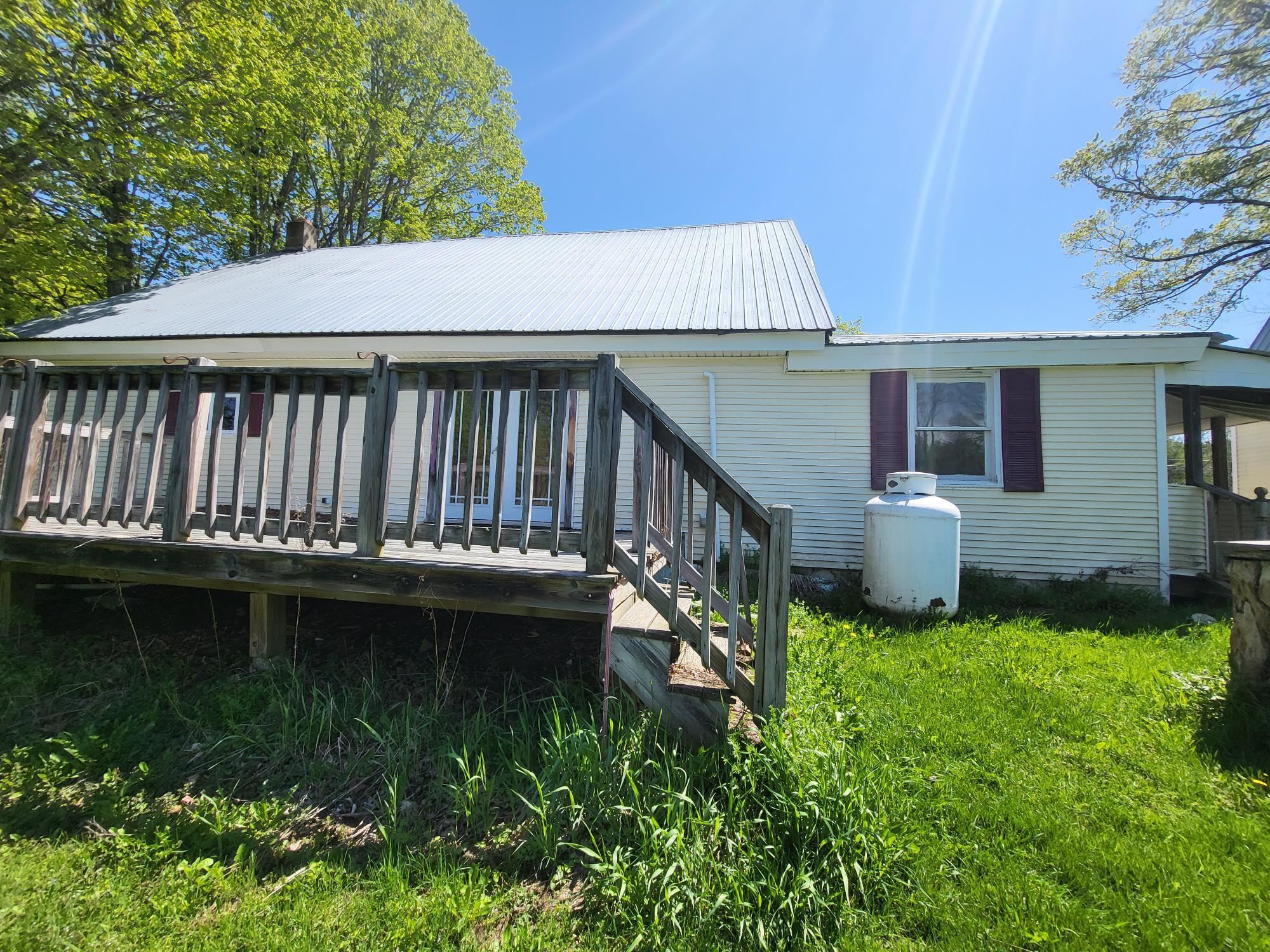 1008 Luce Road Property Photo 5