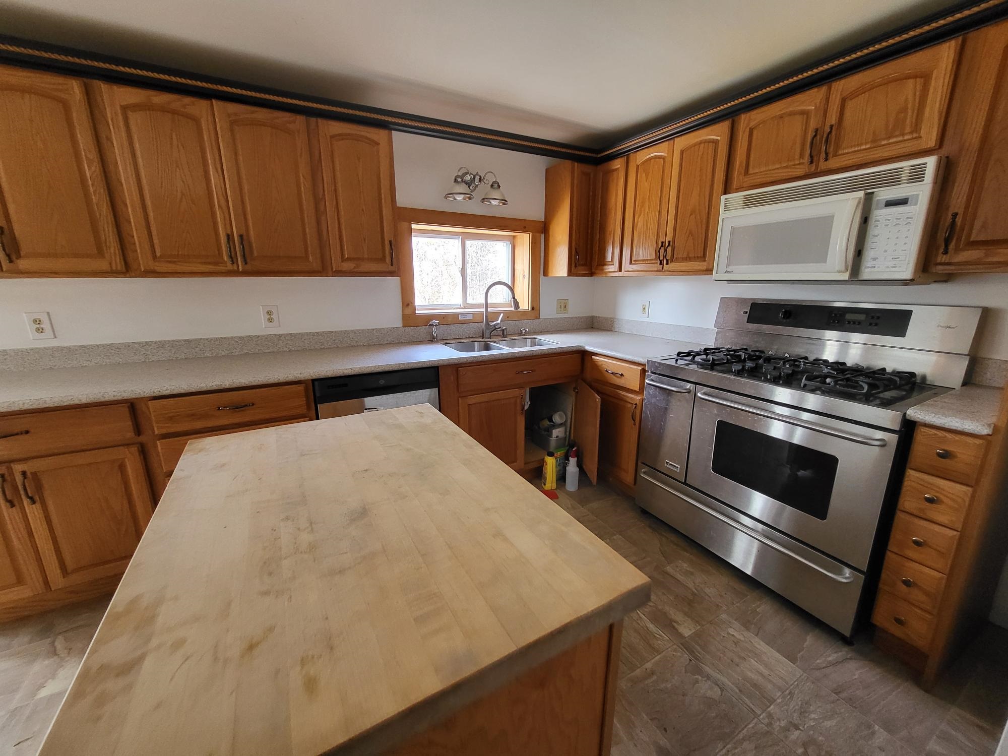 1008 Luce Road Property Photo 11