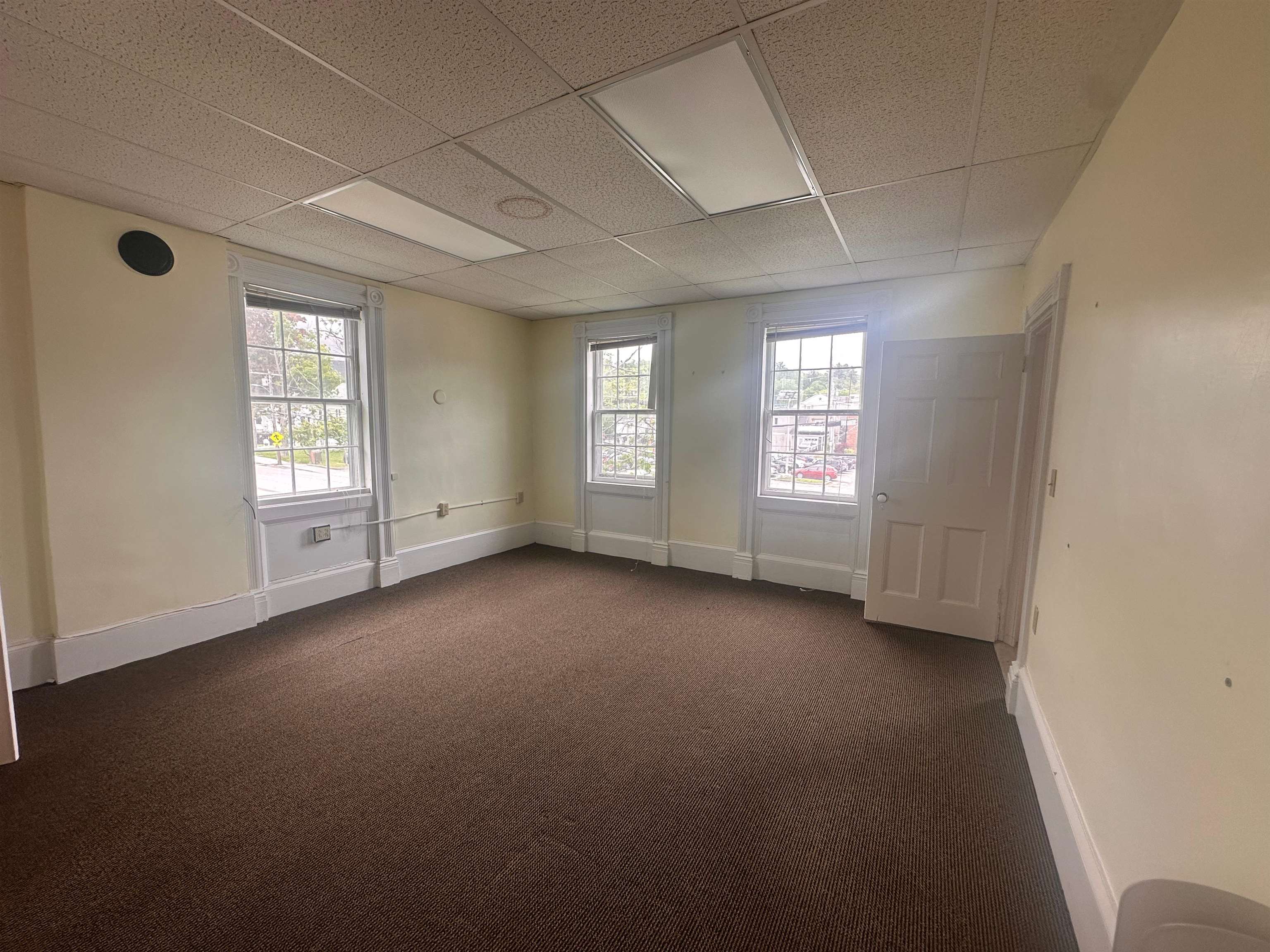 206 Pleasant Street Property Photo 5