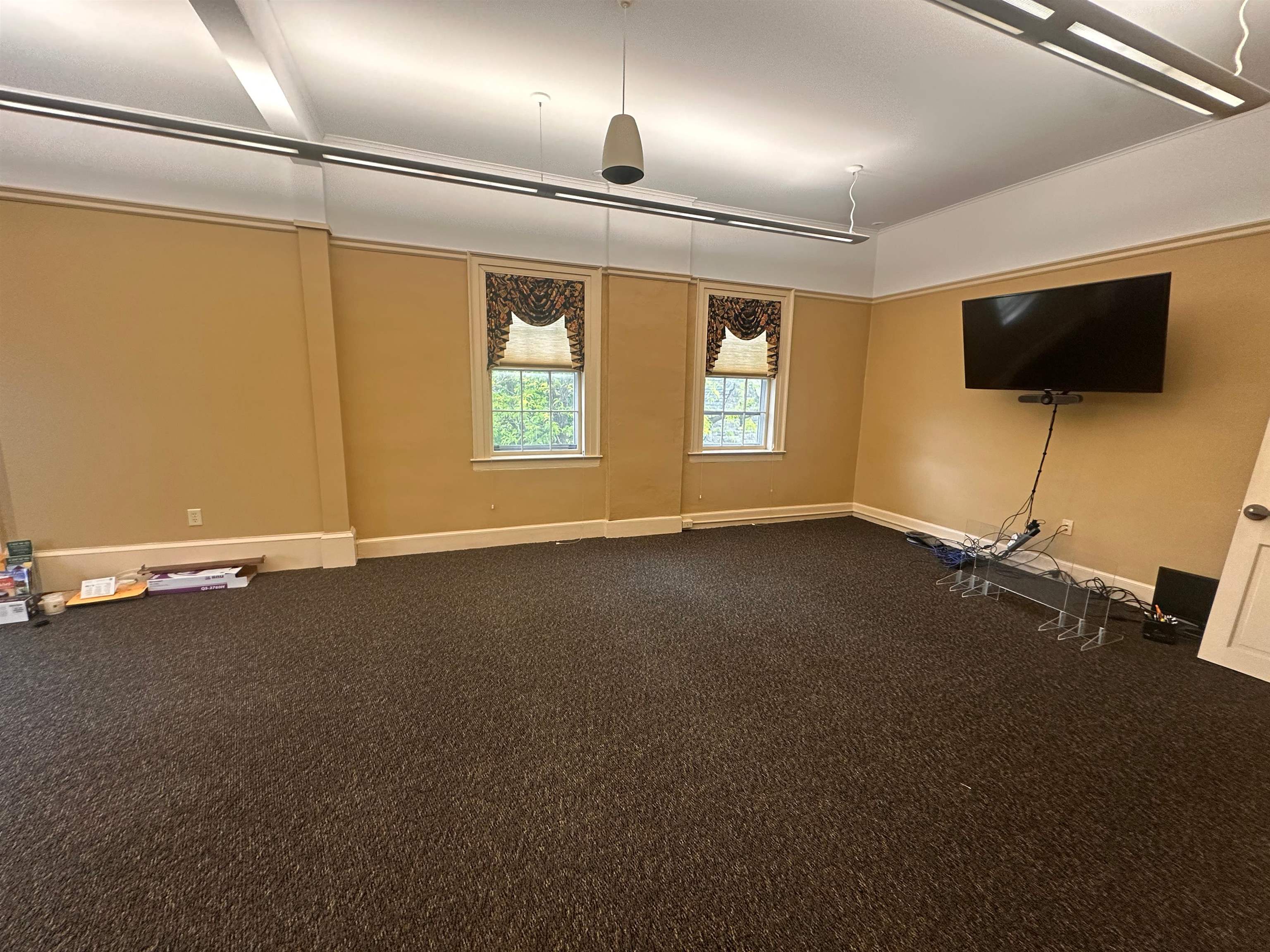 206 Pleasant Street Property Photo 10