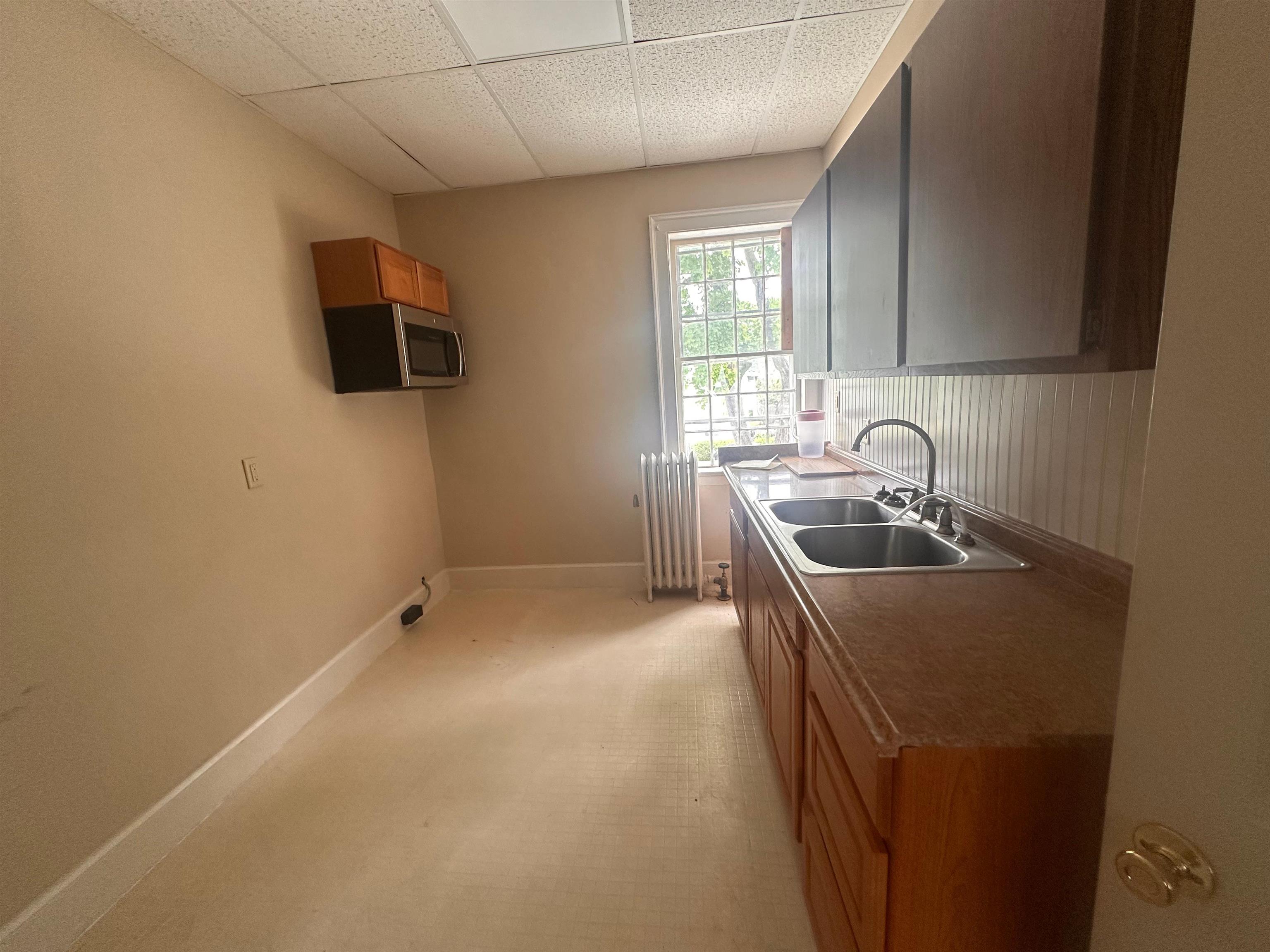 206 Pleasant Street Property Photo 13