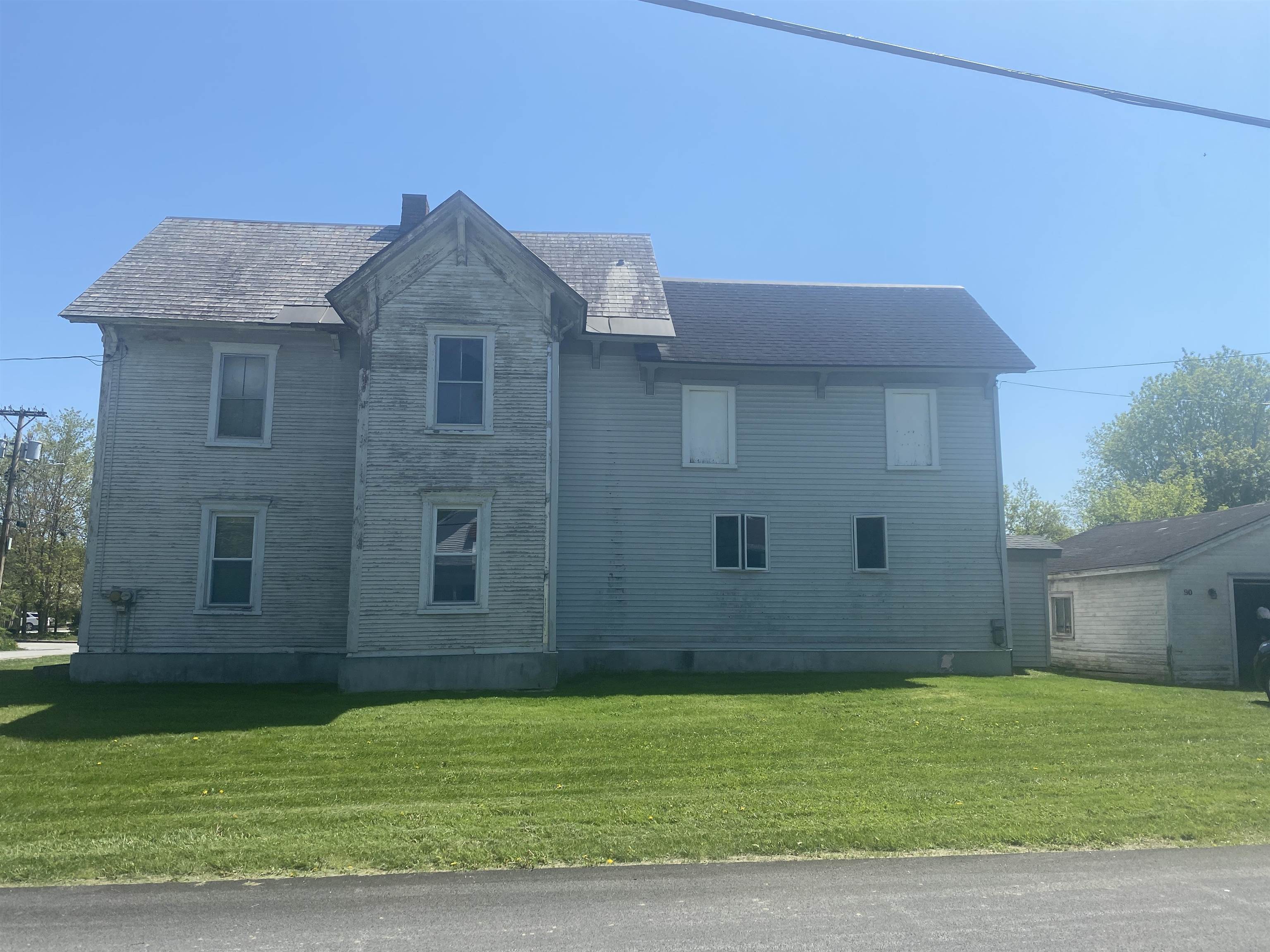 90 Elm Street Property Photo 3