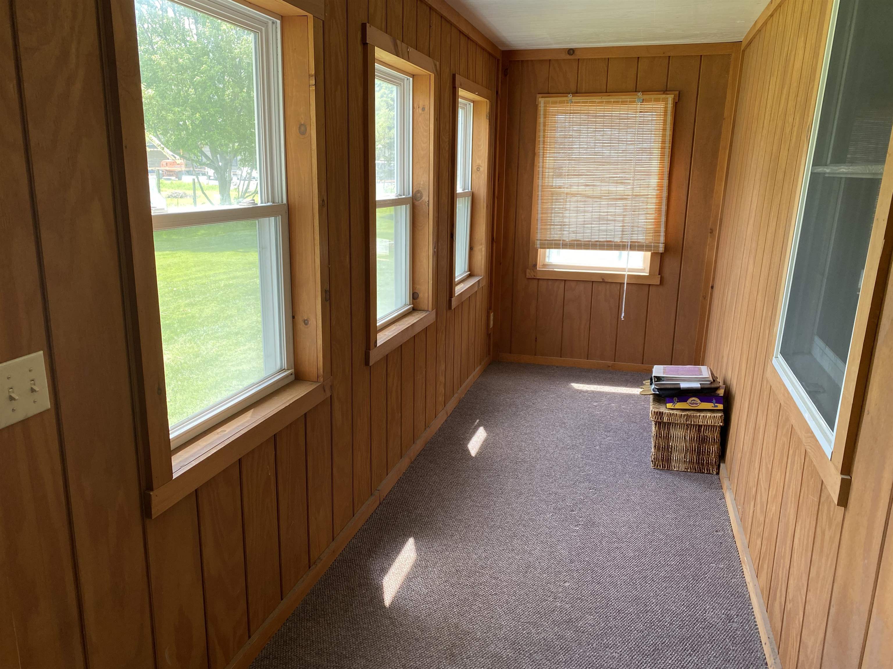 90 Elm Street Property Photo 8