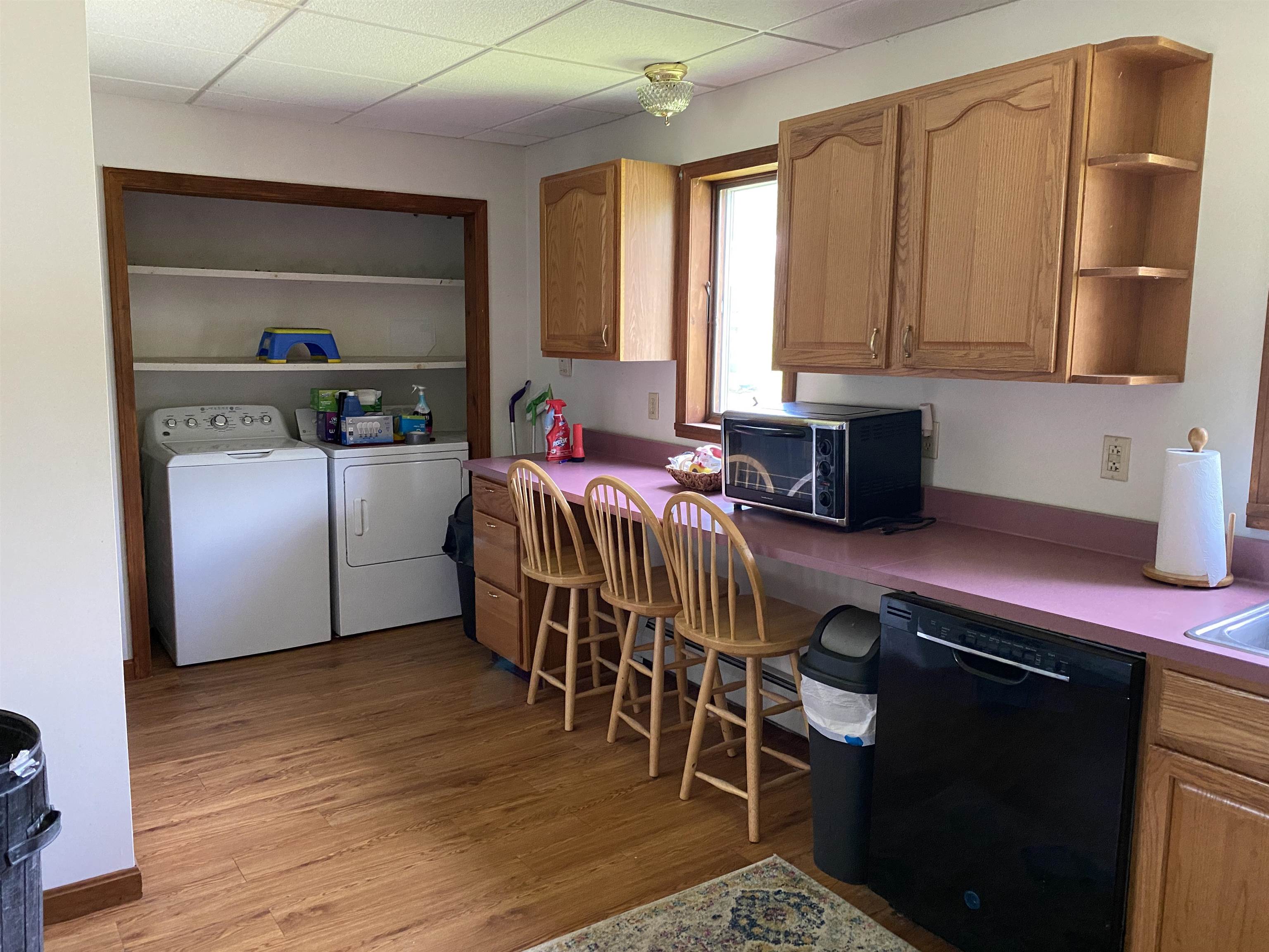 90 Elm Street Property Photo 9