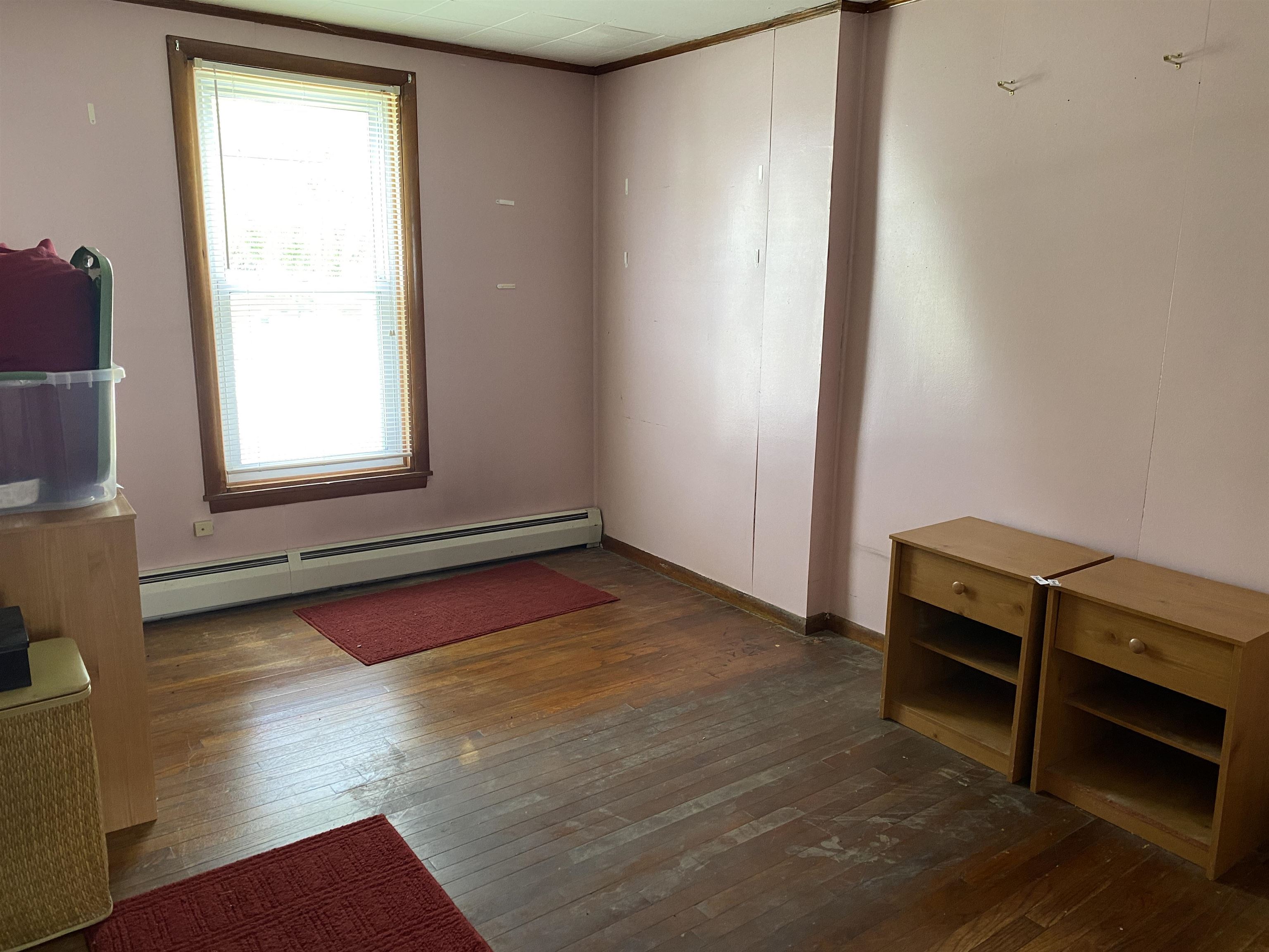 90 Elm Street Property Photo 14