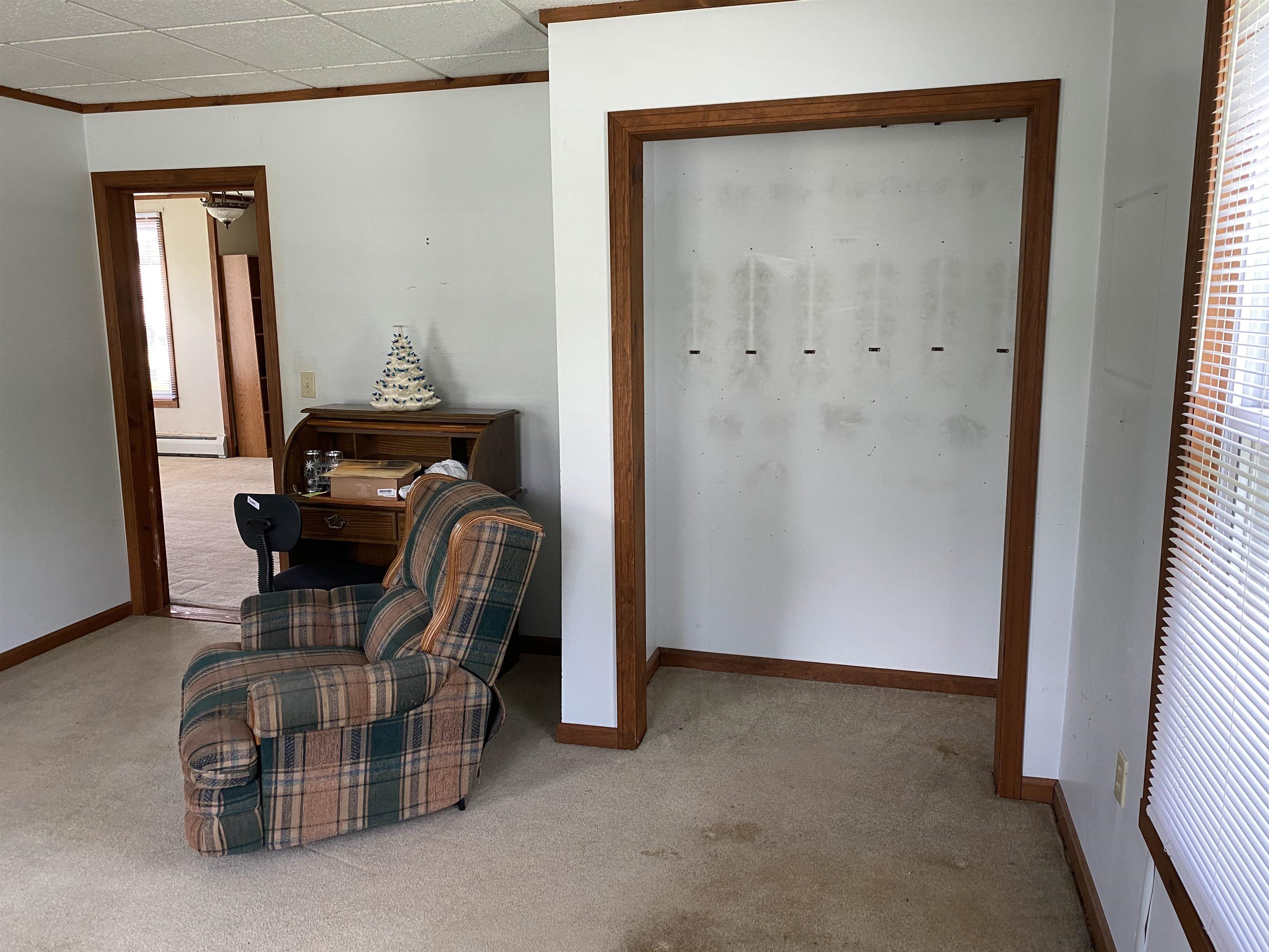 90 Elm Street Property Photo 16