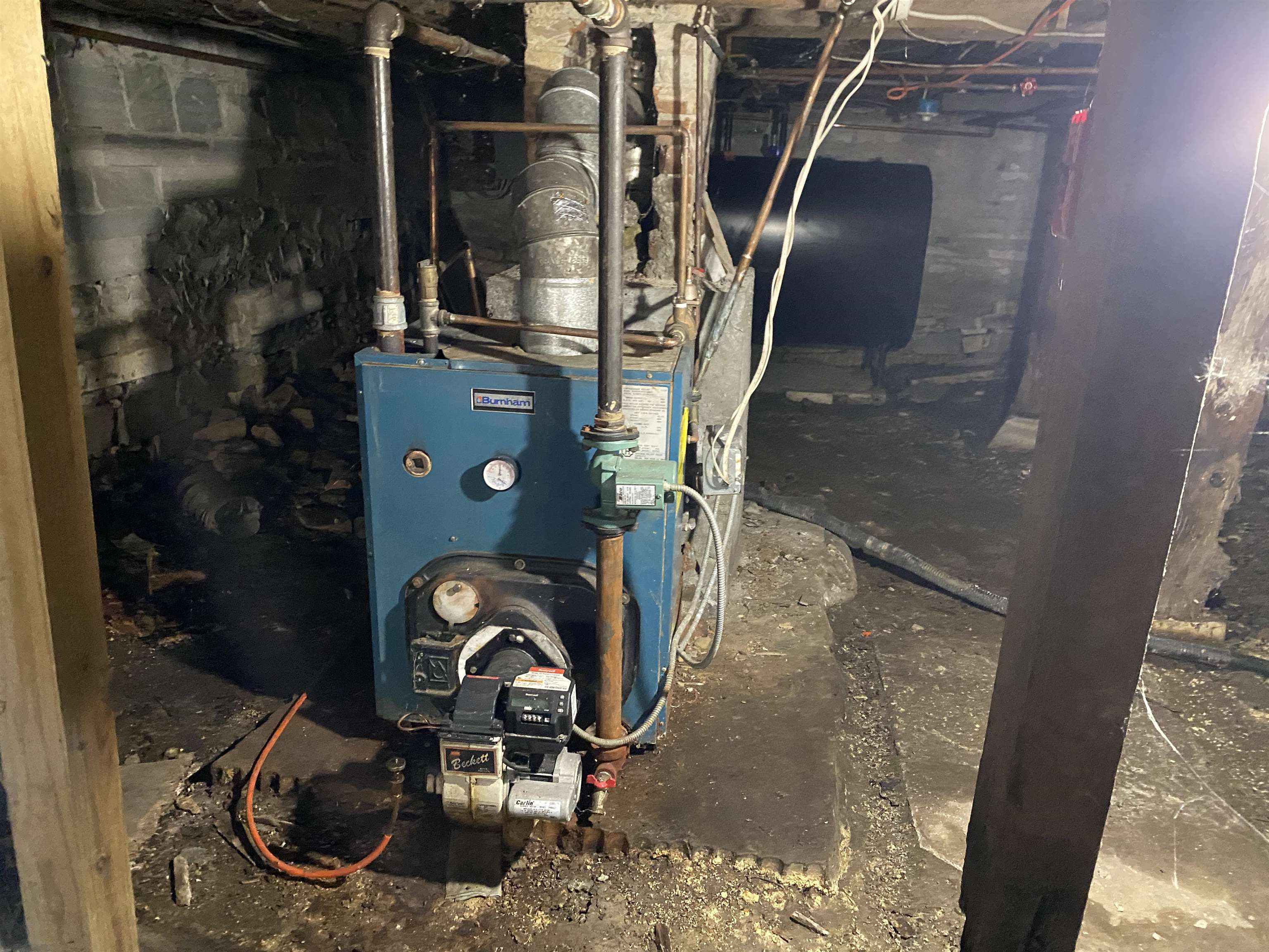 90 Elm Street Property Photo 25