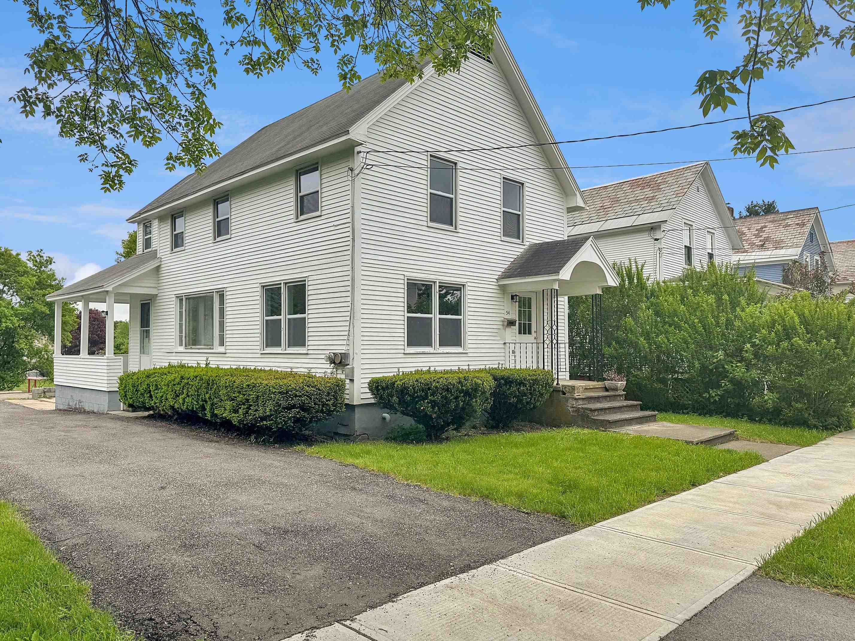 54 East Center Street Property Photo 1