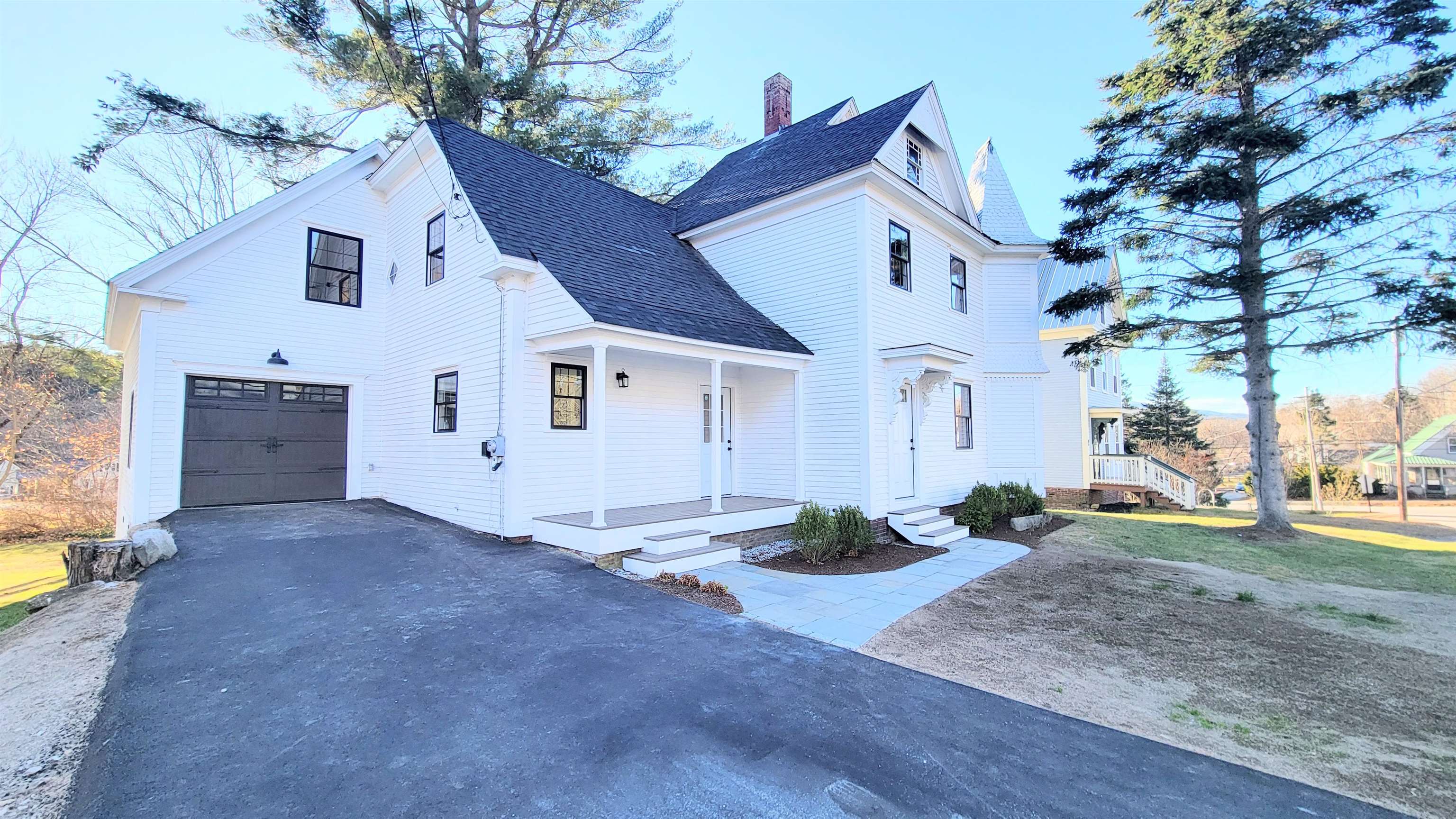 12 Washington Street Property Photo 1