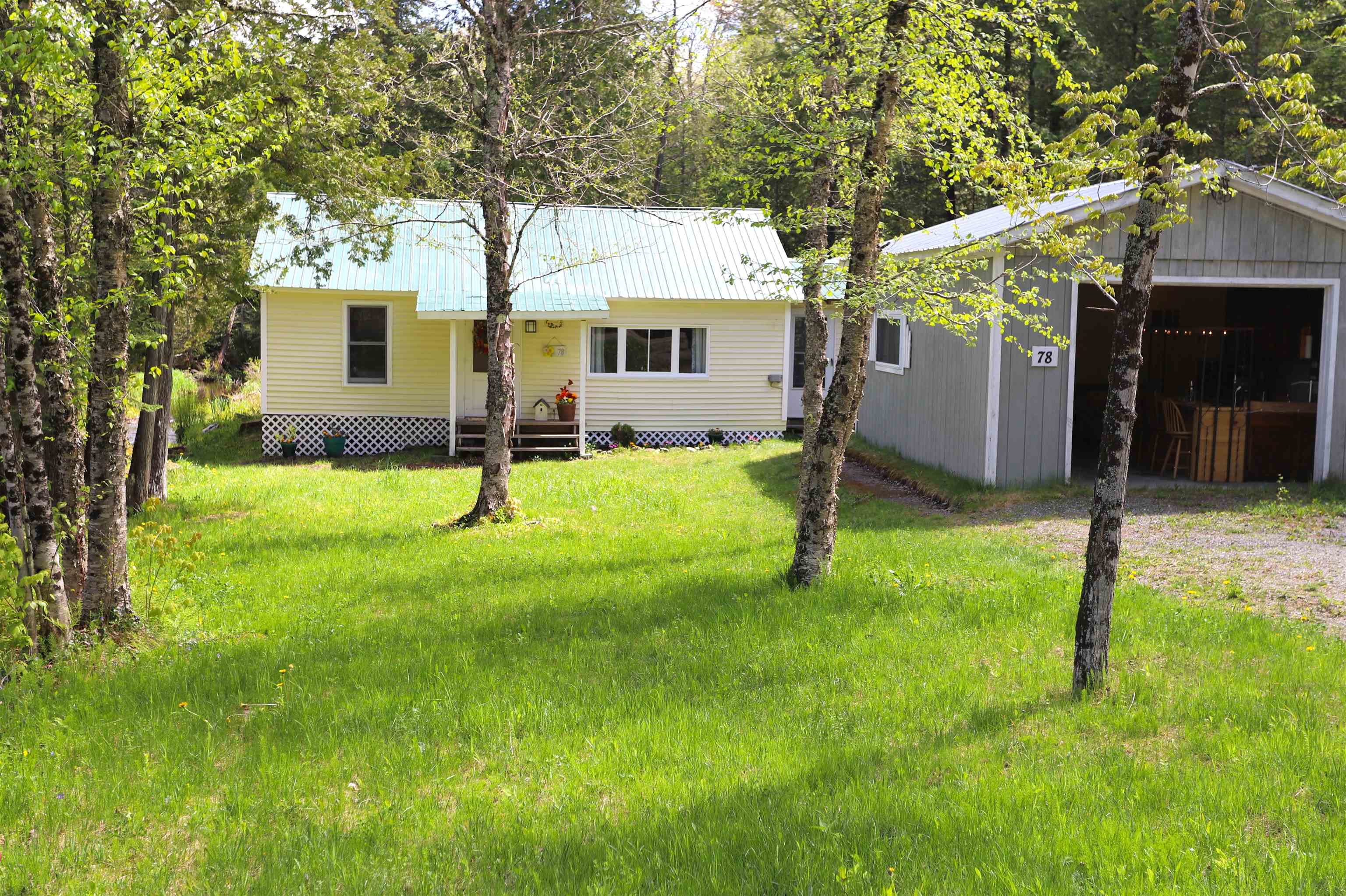 78 Daniels Pond Road Property Photo 1