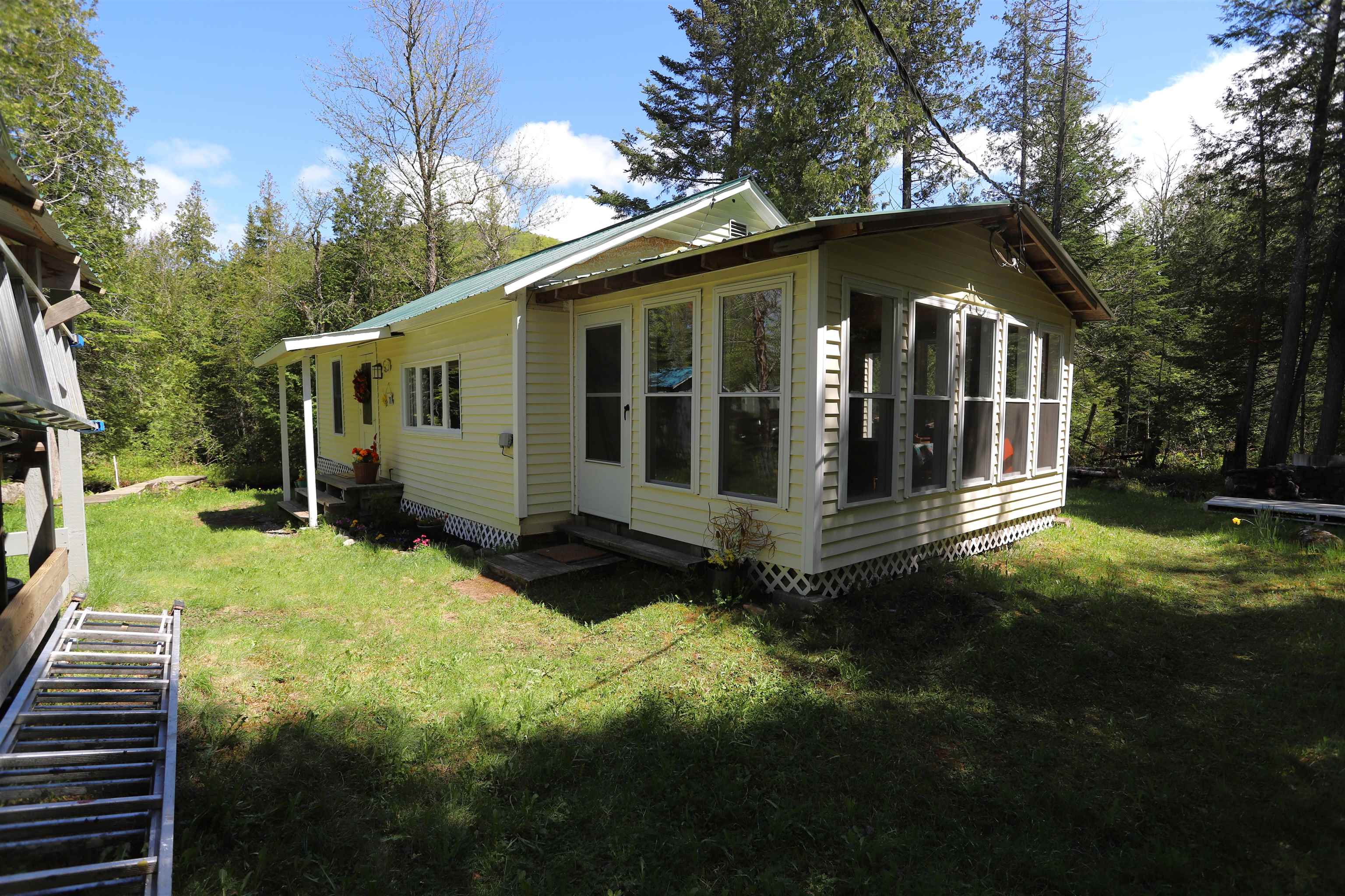 78 Daniels Pond Road Property Photo 4