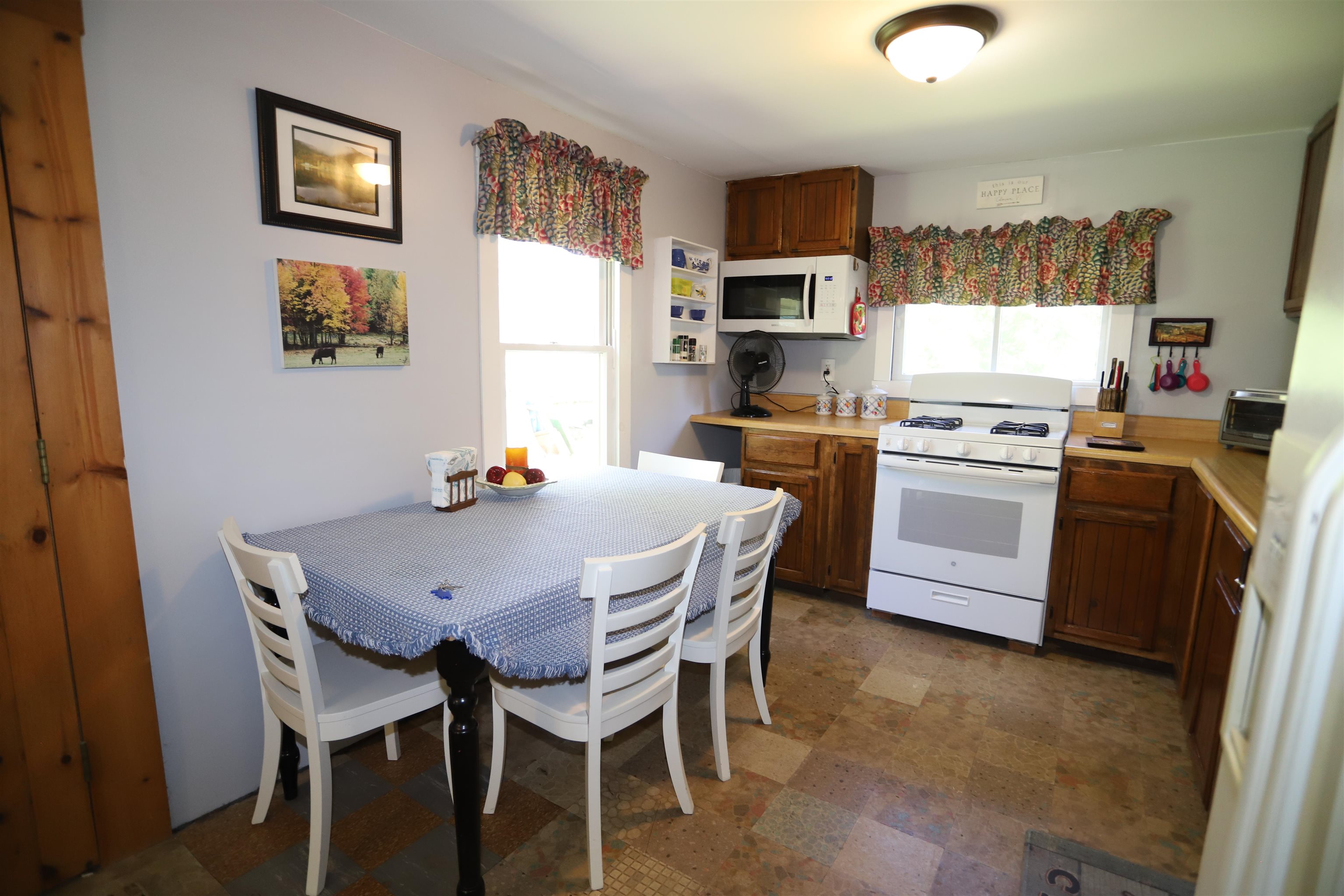 78 Daniels Pond Road Property Photo 8