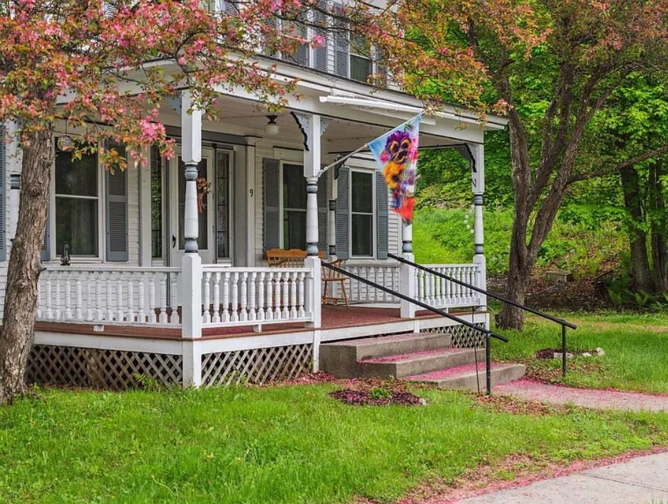 9 North Common Property Photo 1