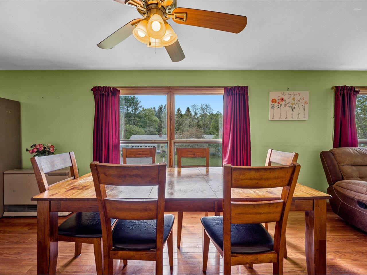 37 Dickinson Drive Property Photo 11