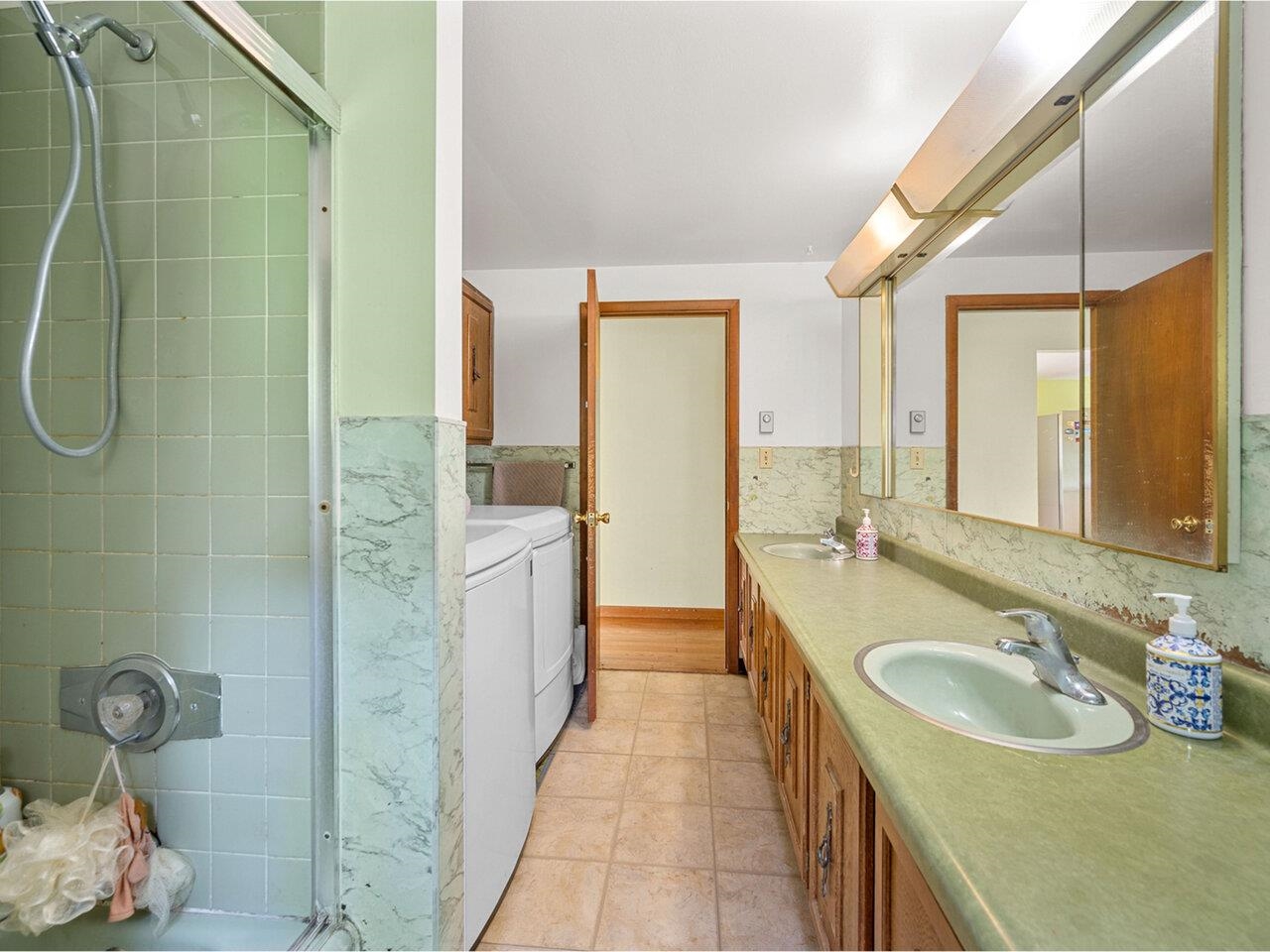 37 Dickinson Drive Property Photo 32