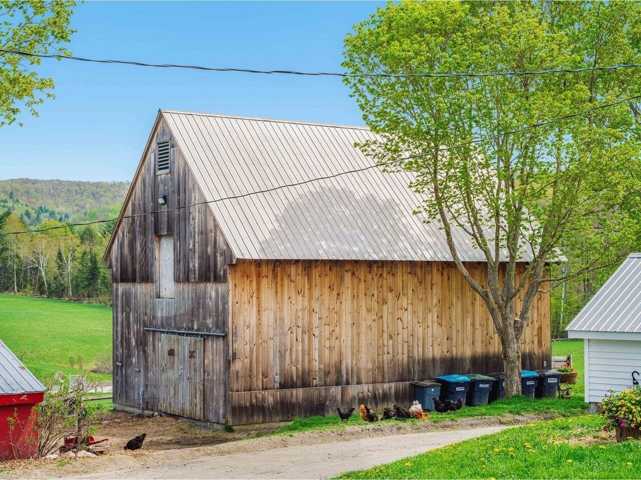 183 Morrie Road Property Photo 3