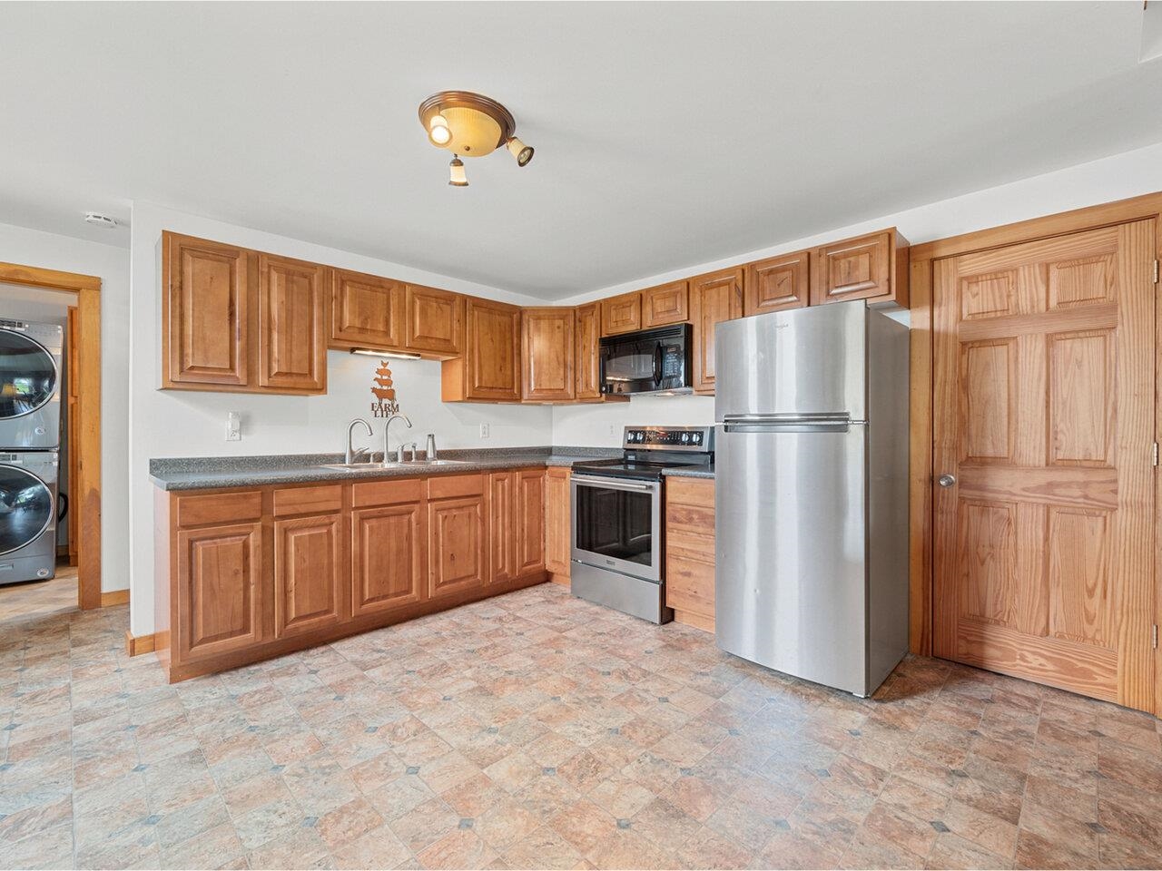 183 Morrie Road Property Photo 31