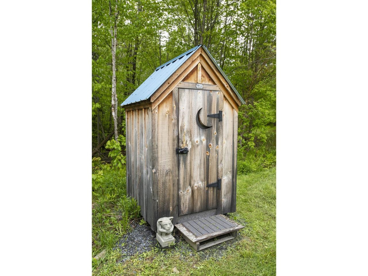 1006 Brownsville Road Property Photo 34