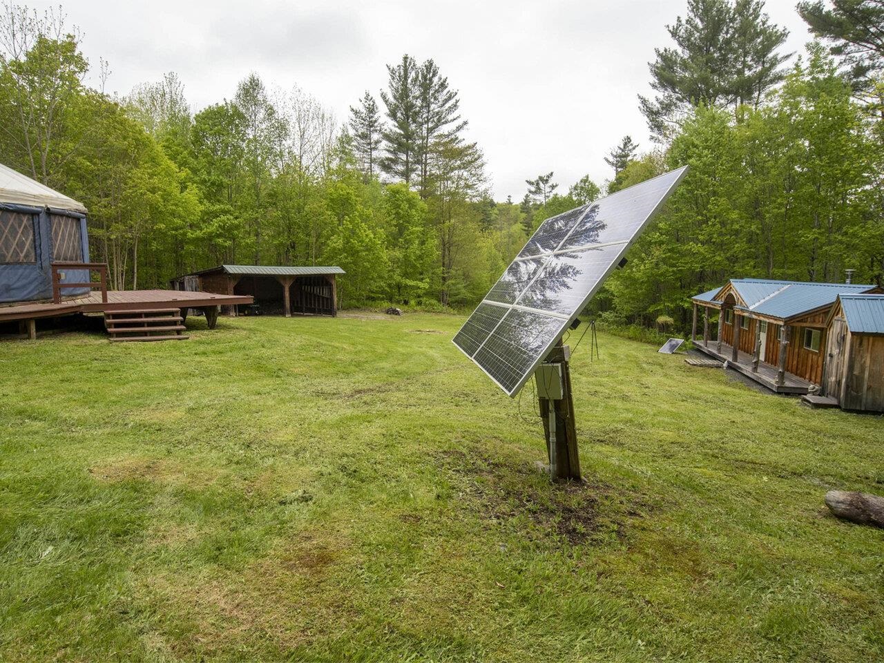 1006 Brownsville Road Property Photo 37