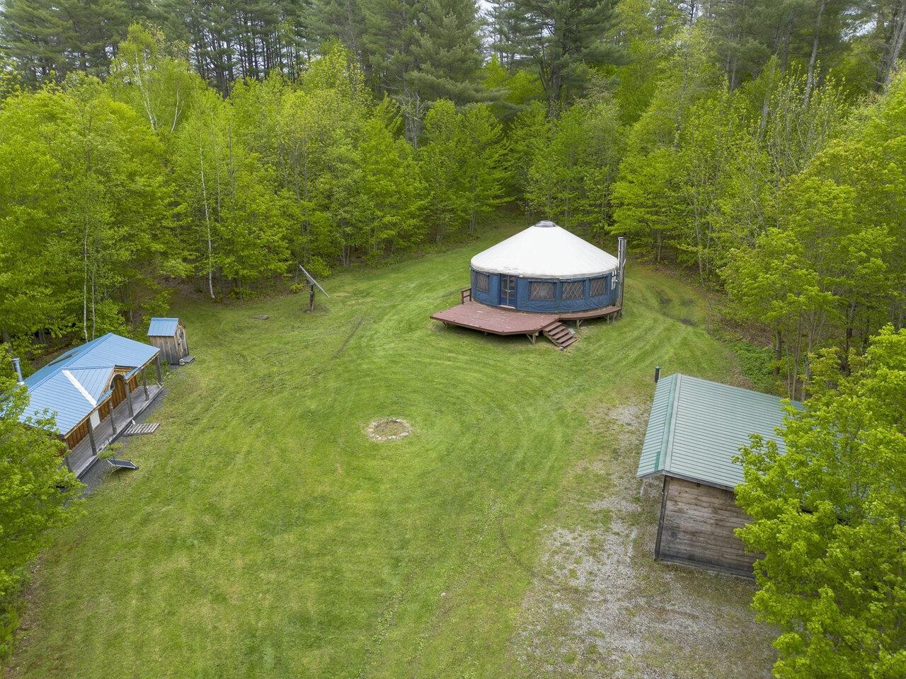 1006 Brownsville Road Property Photo 52