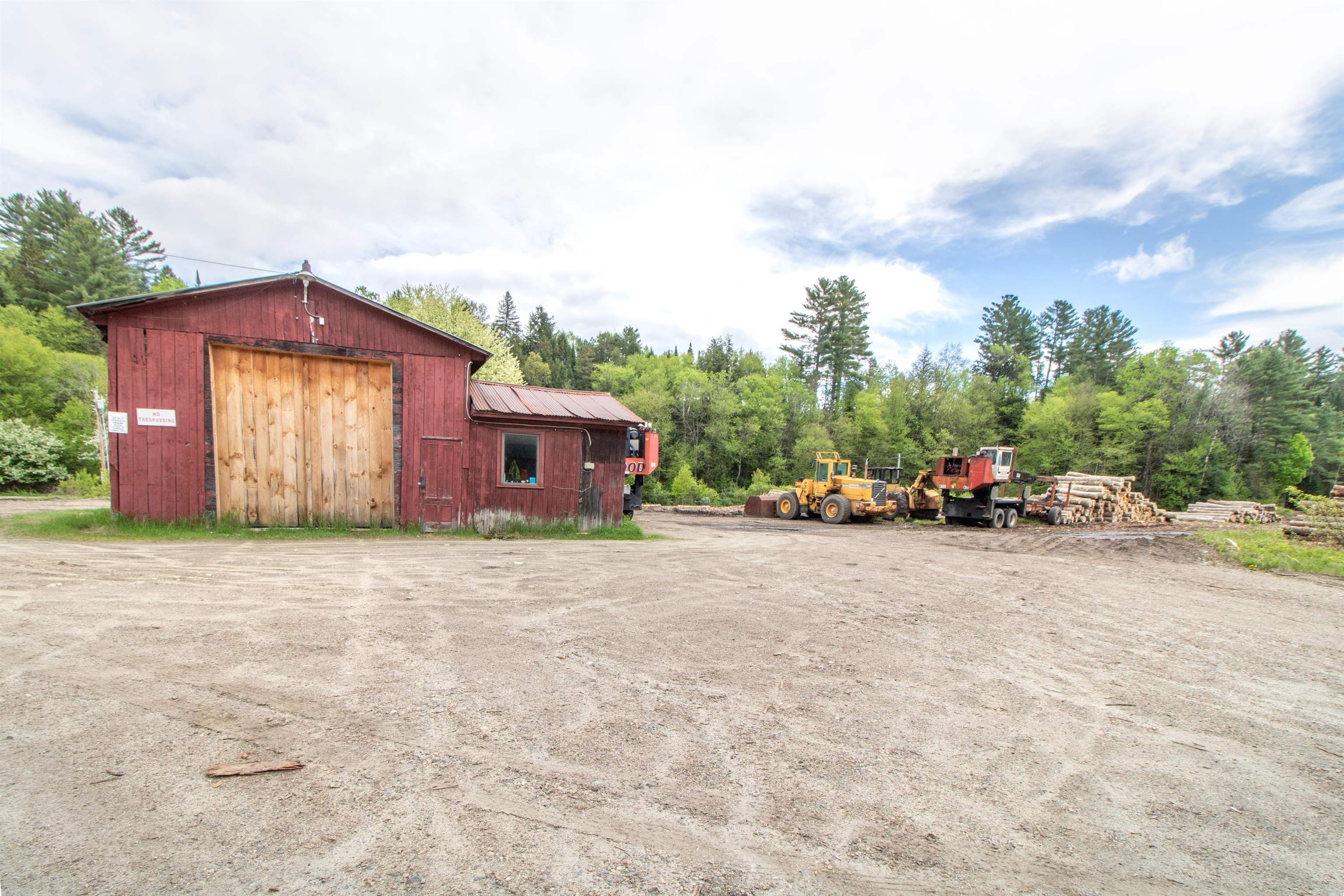 98 Vt Route 114 Property Photo 1