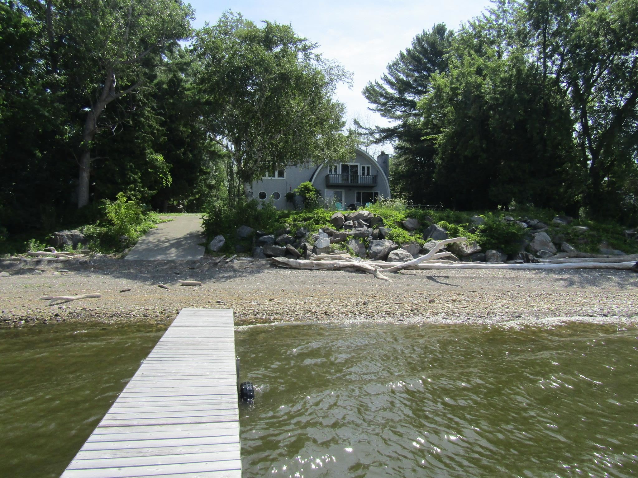 698 Country Club Road Property Photo 1
