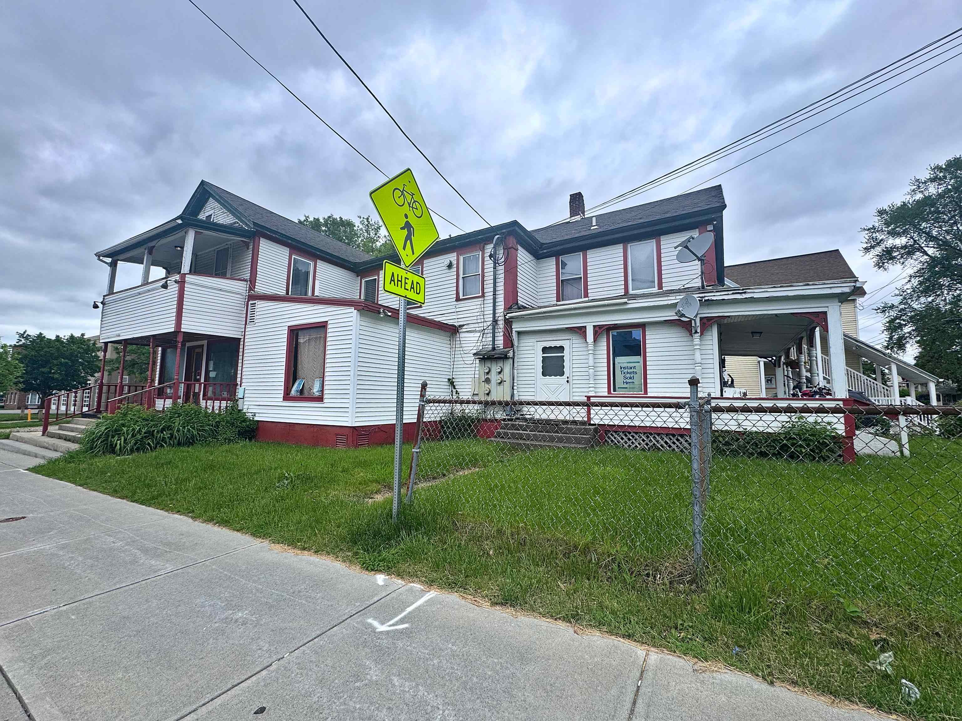 200 Depot Street Property Photo 1