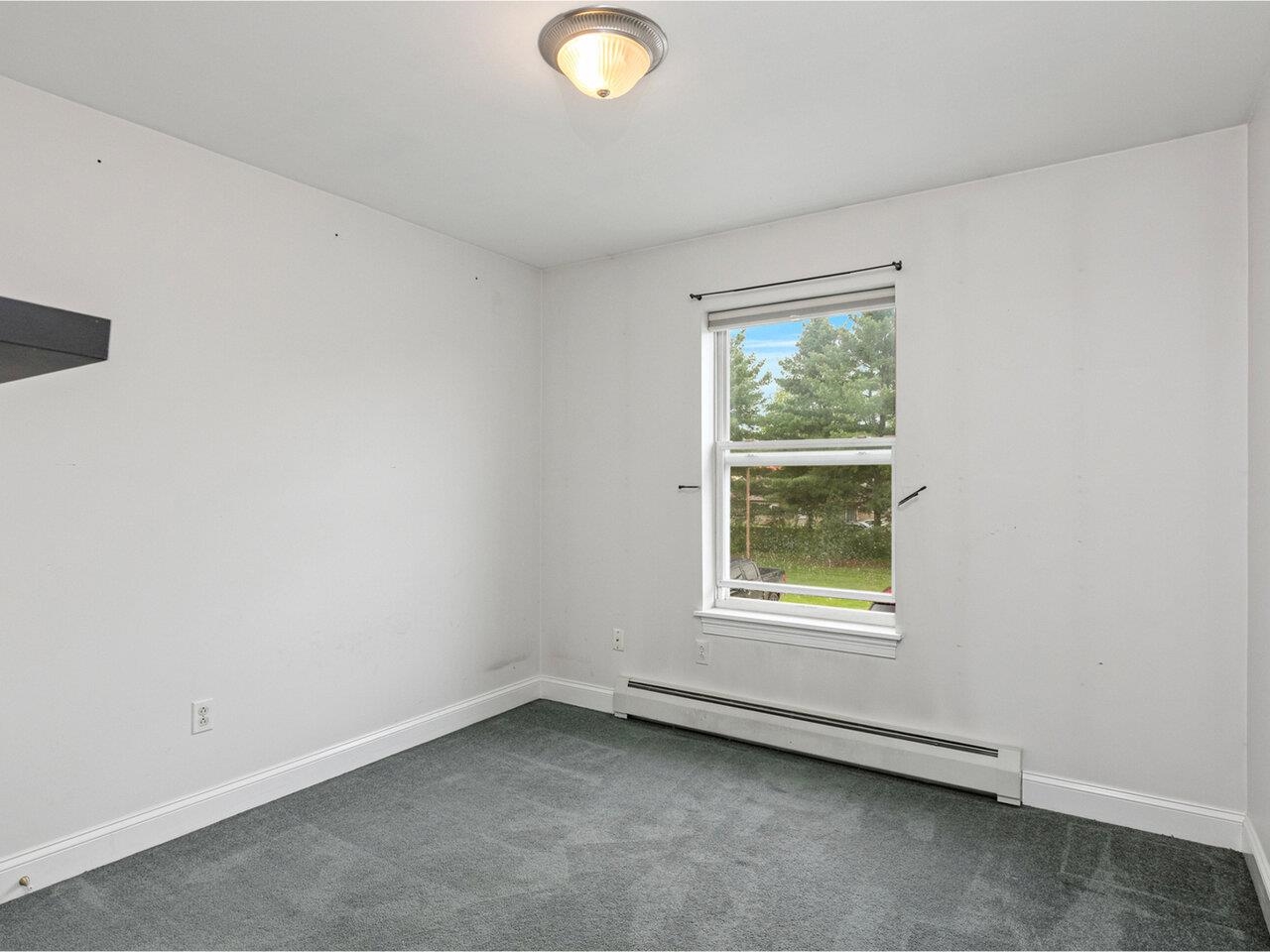8 Checkerberry Square Property Photo 19