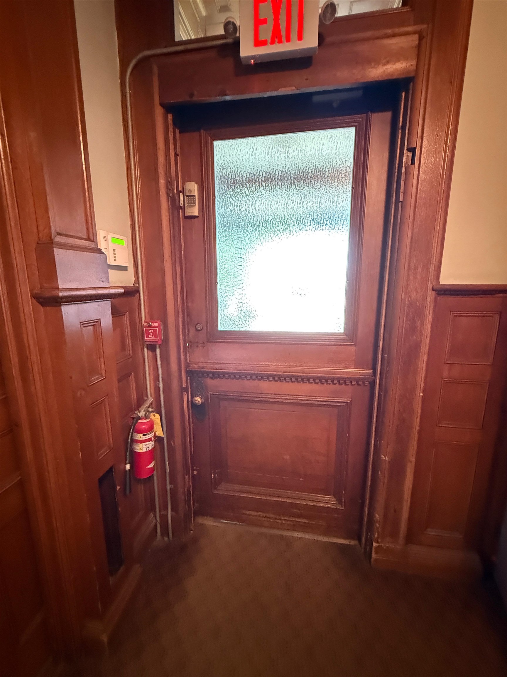 126 Elm Street Property Photo 17