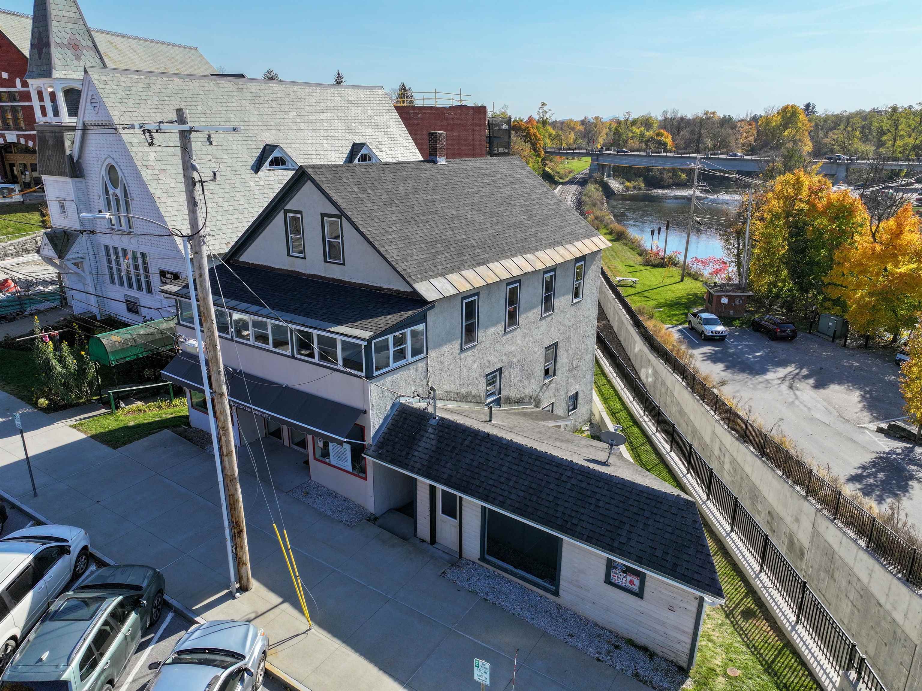 44-48 Merchants Row Property Photo 3