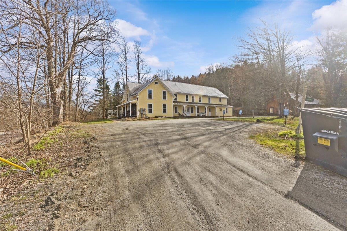 1460 Main Street Property Photo 3