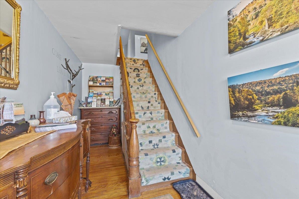 1460 Main Street Property Photo 25
