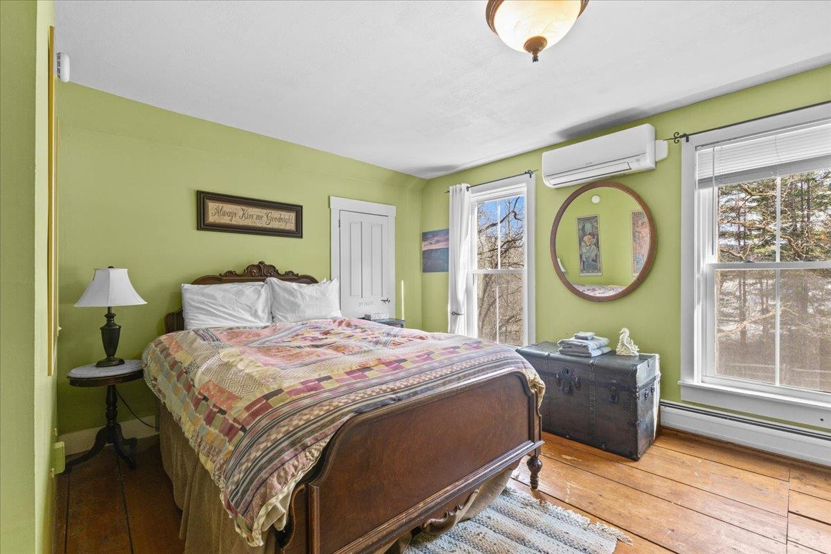 1460 Main Street Property Photo 35