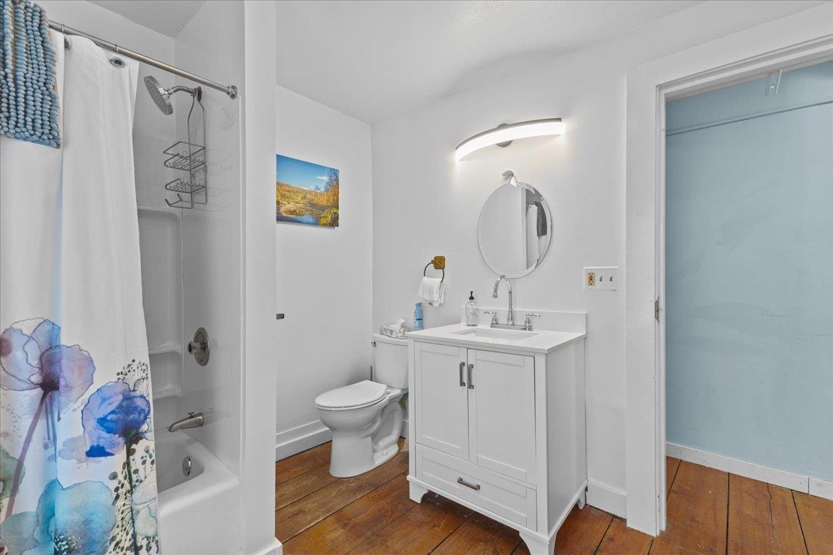 1460 Main Street Property Photo 36