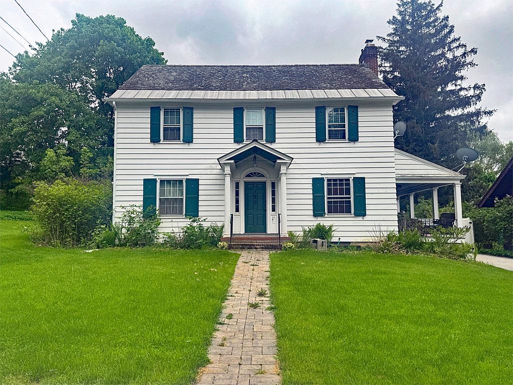 8 Kingsley Avenue Property Photo 1