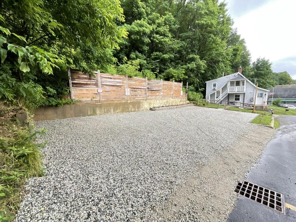 9 Granite Street Property Photo 1
