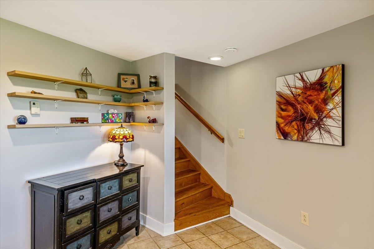 300 River Road Property Photo 40