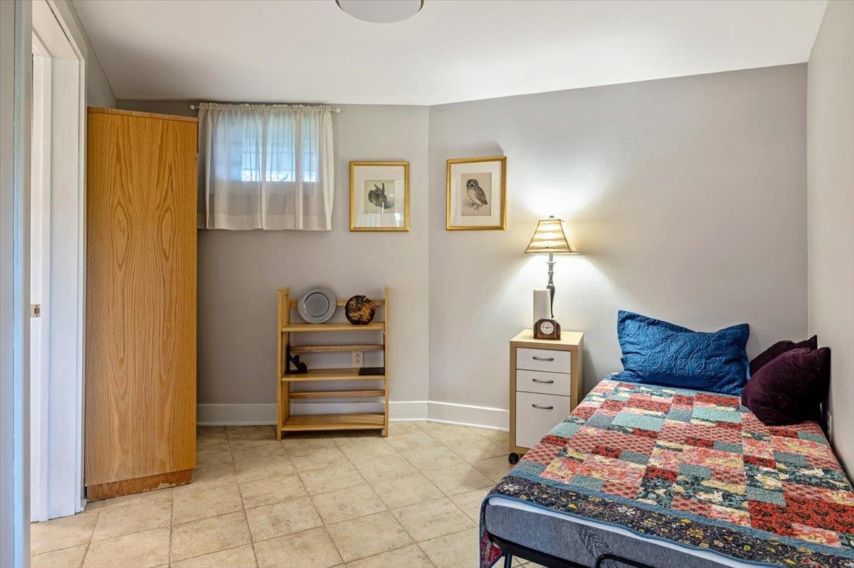 300 River Road Property Photo 43