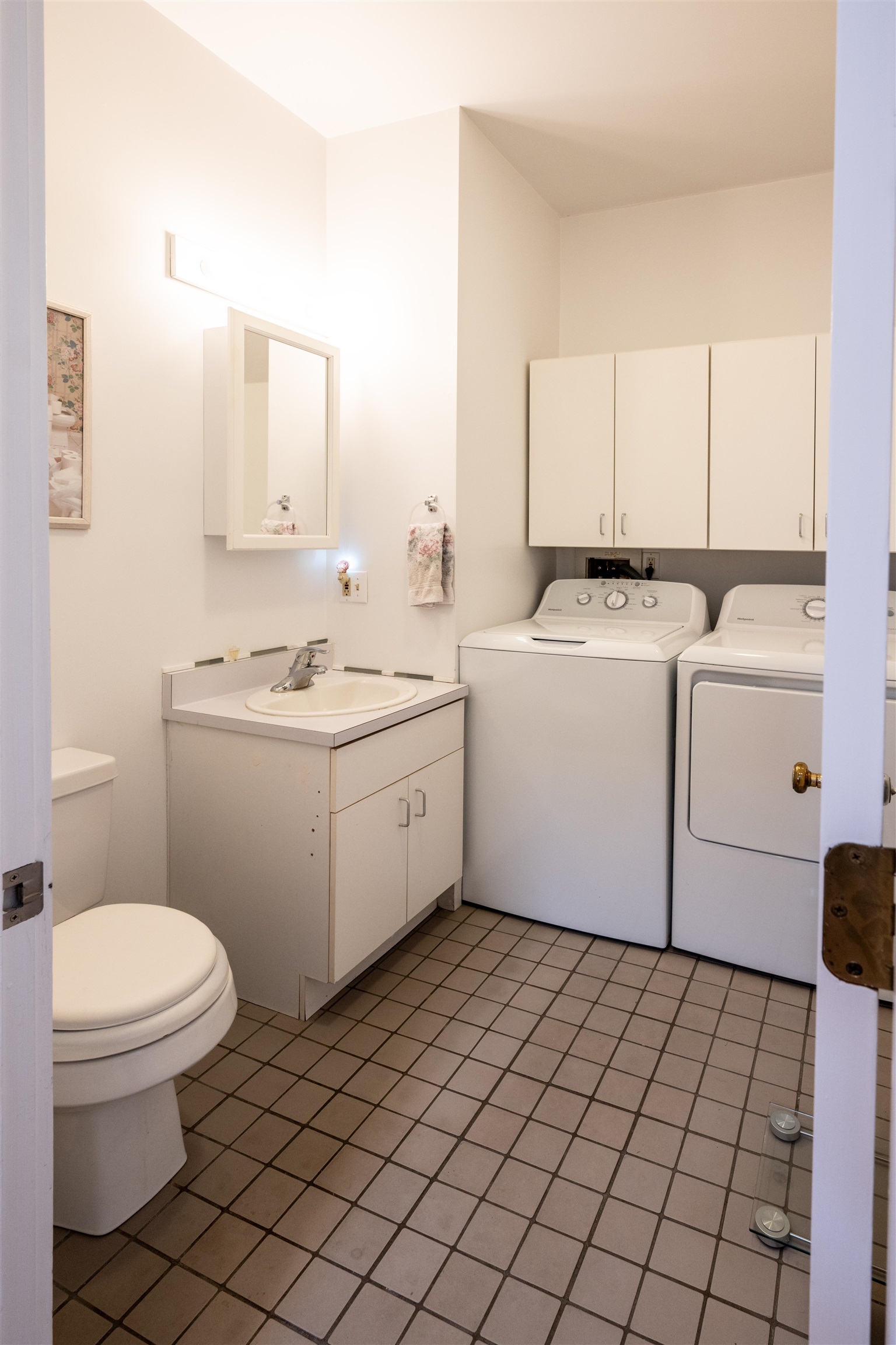 17 Golf Pond Avenue Property Photo 16