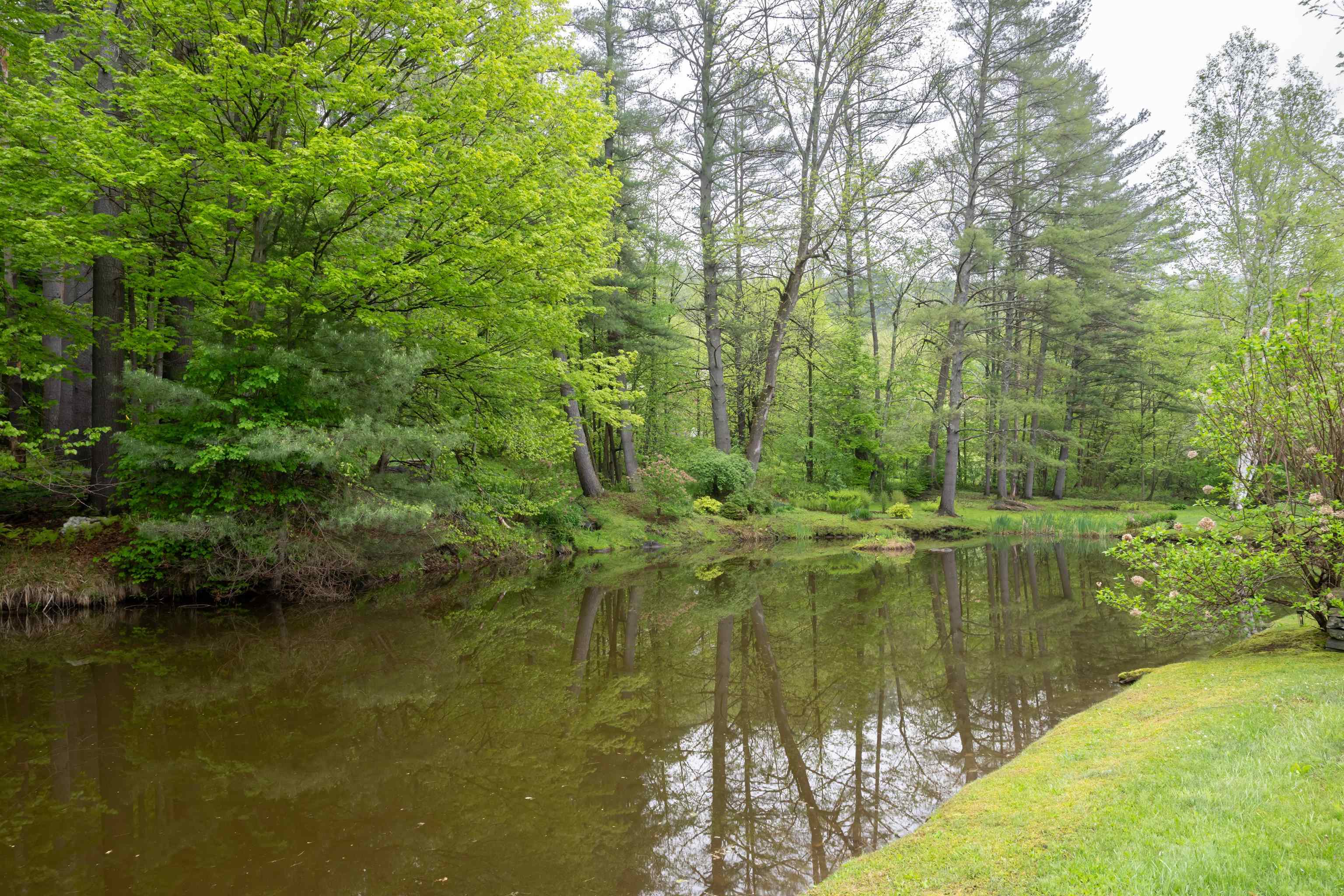 17 Golf Pond Avenue Property Photo 36