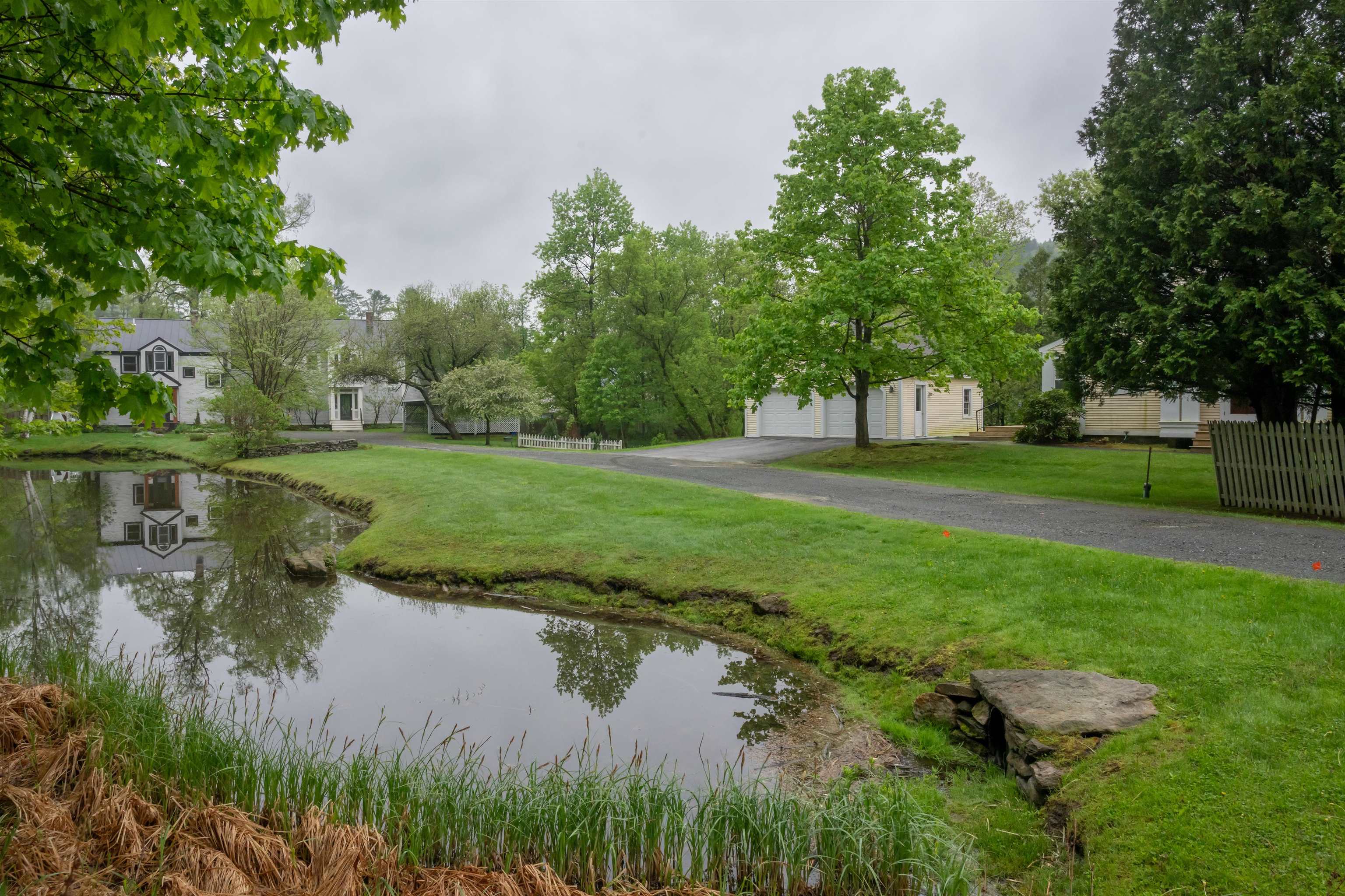 17 Golf Pond Avenue Property Photo 38