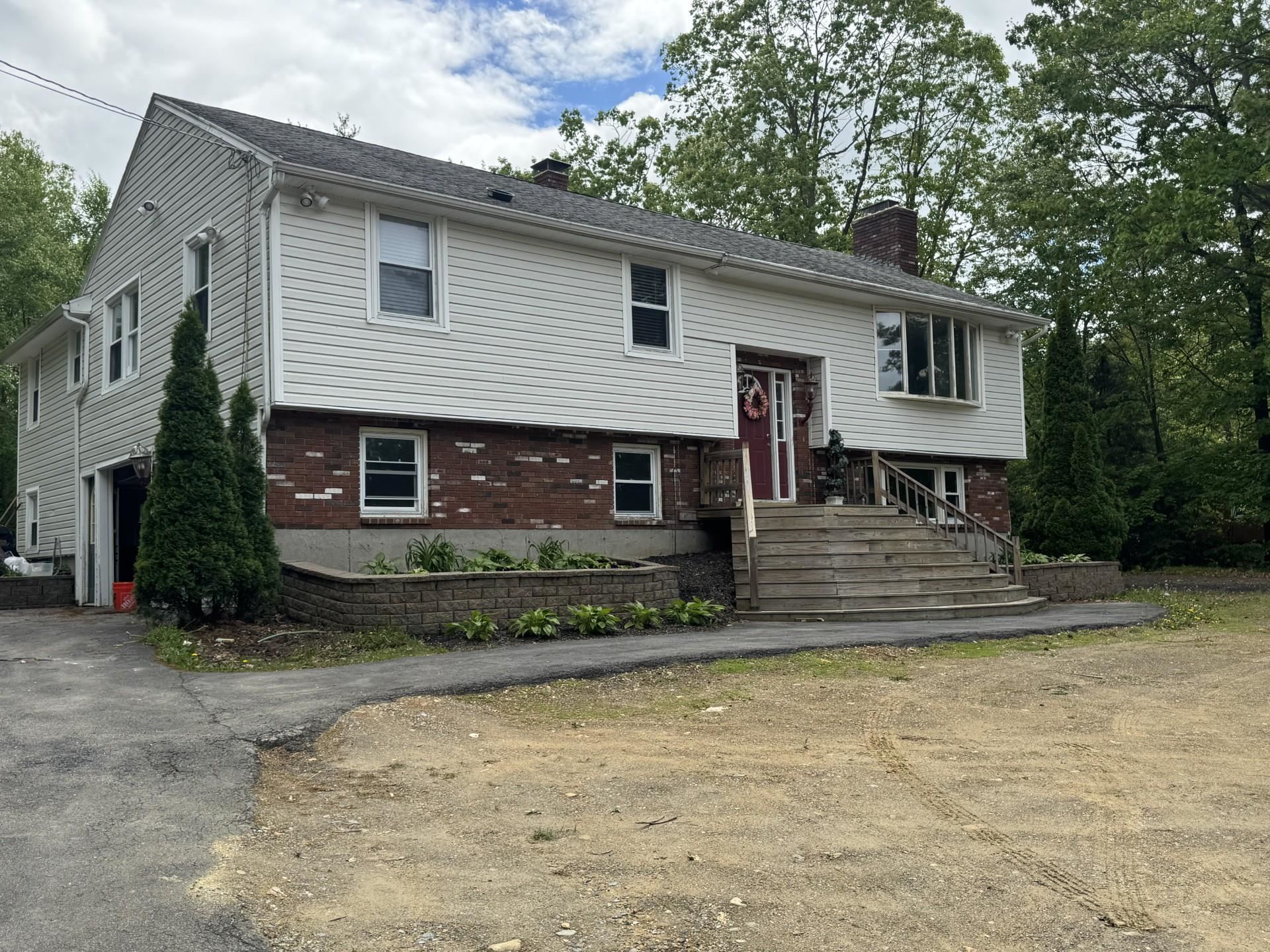 9 Quarry Road Property Photo 2