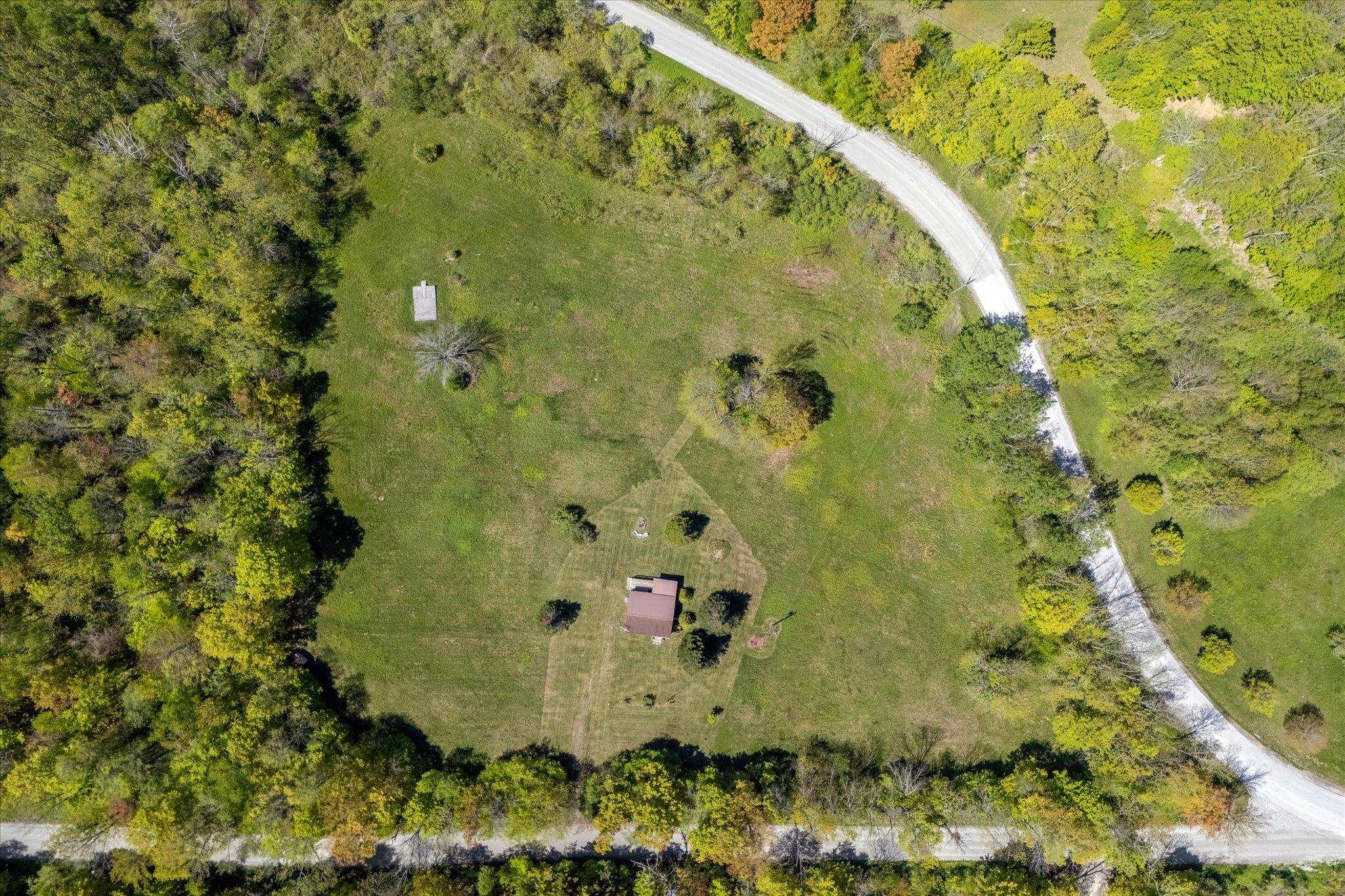 180 Straight Road Property Photo 5