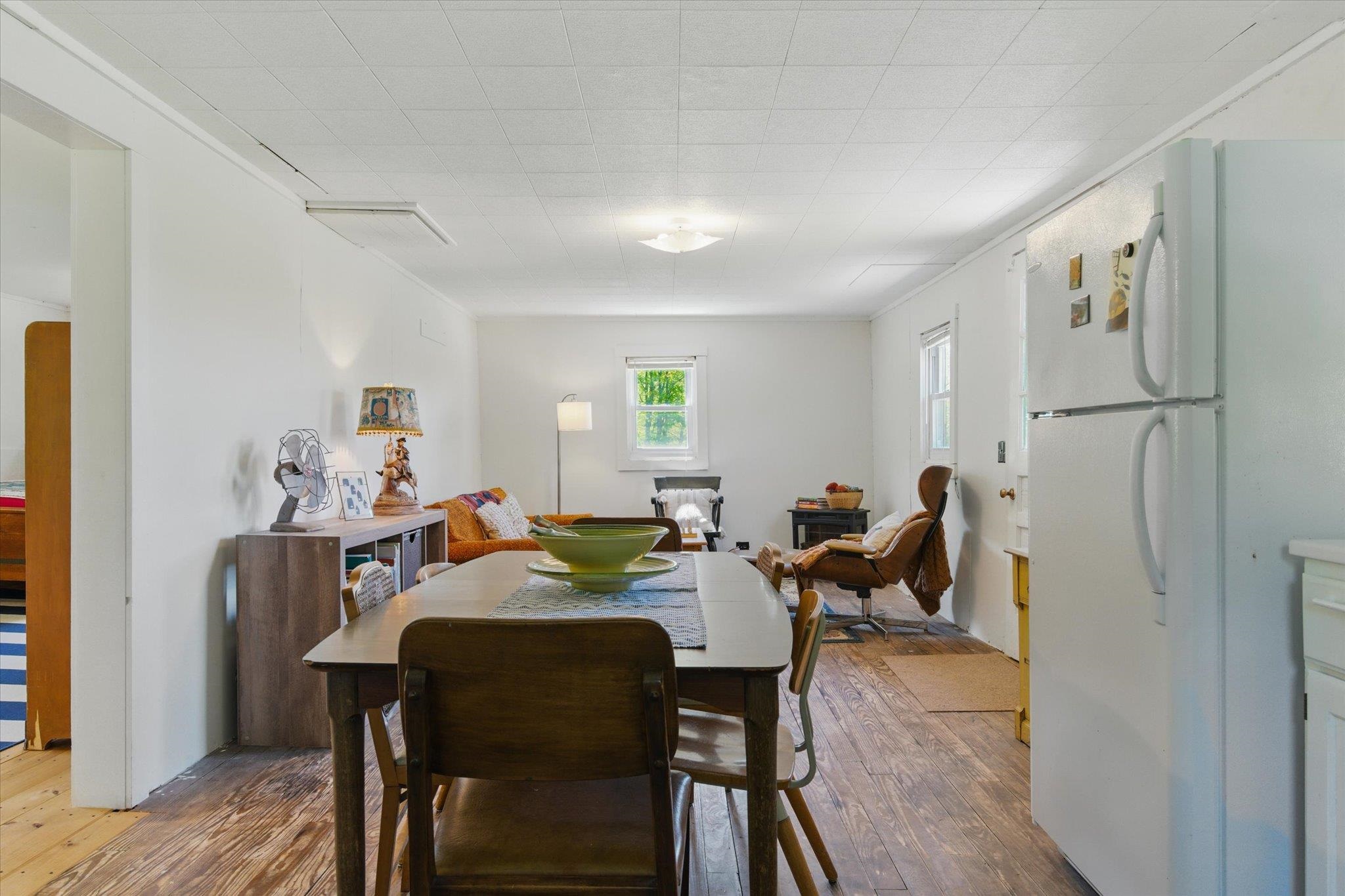 180 Straight Road Property Photo 17