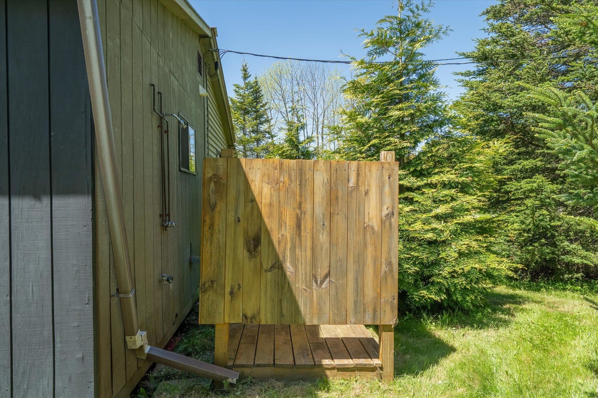 180 Straight Road Property Photo 25