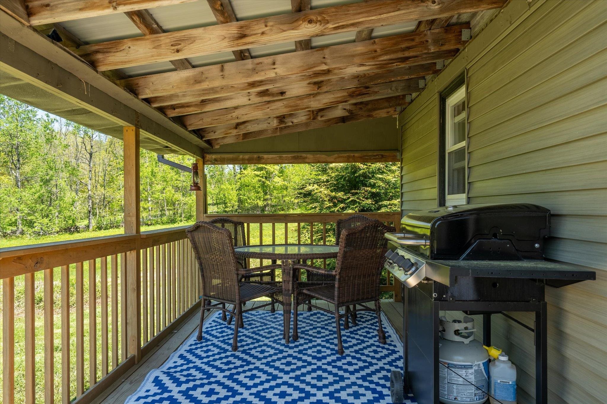 180 Straight Road Property Photo 27