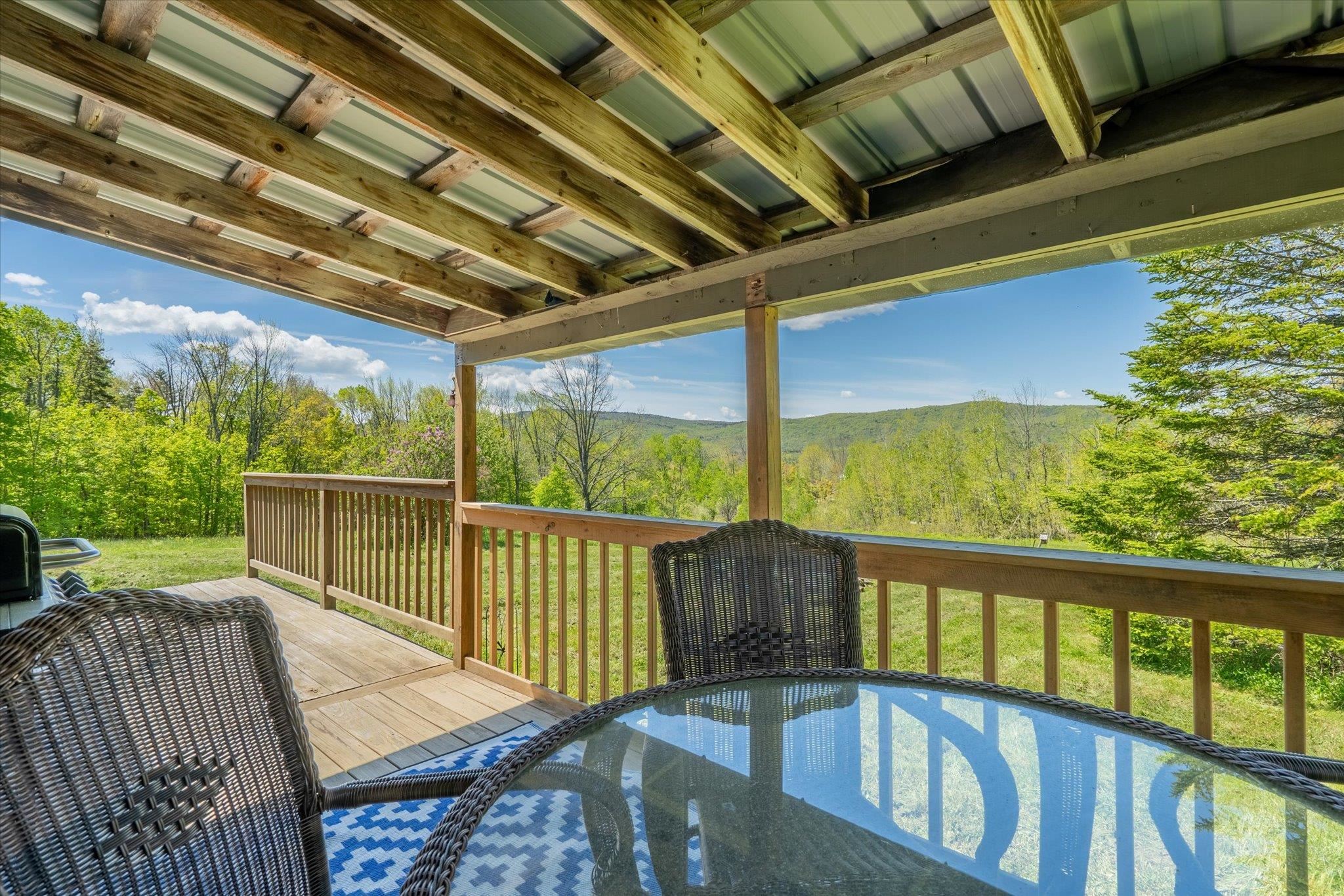 180 Straight Road Property Photo 28